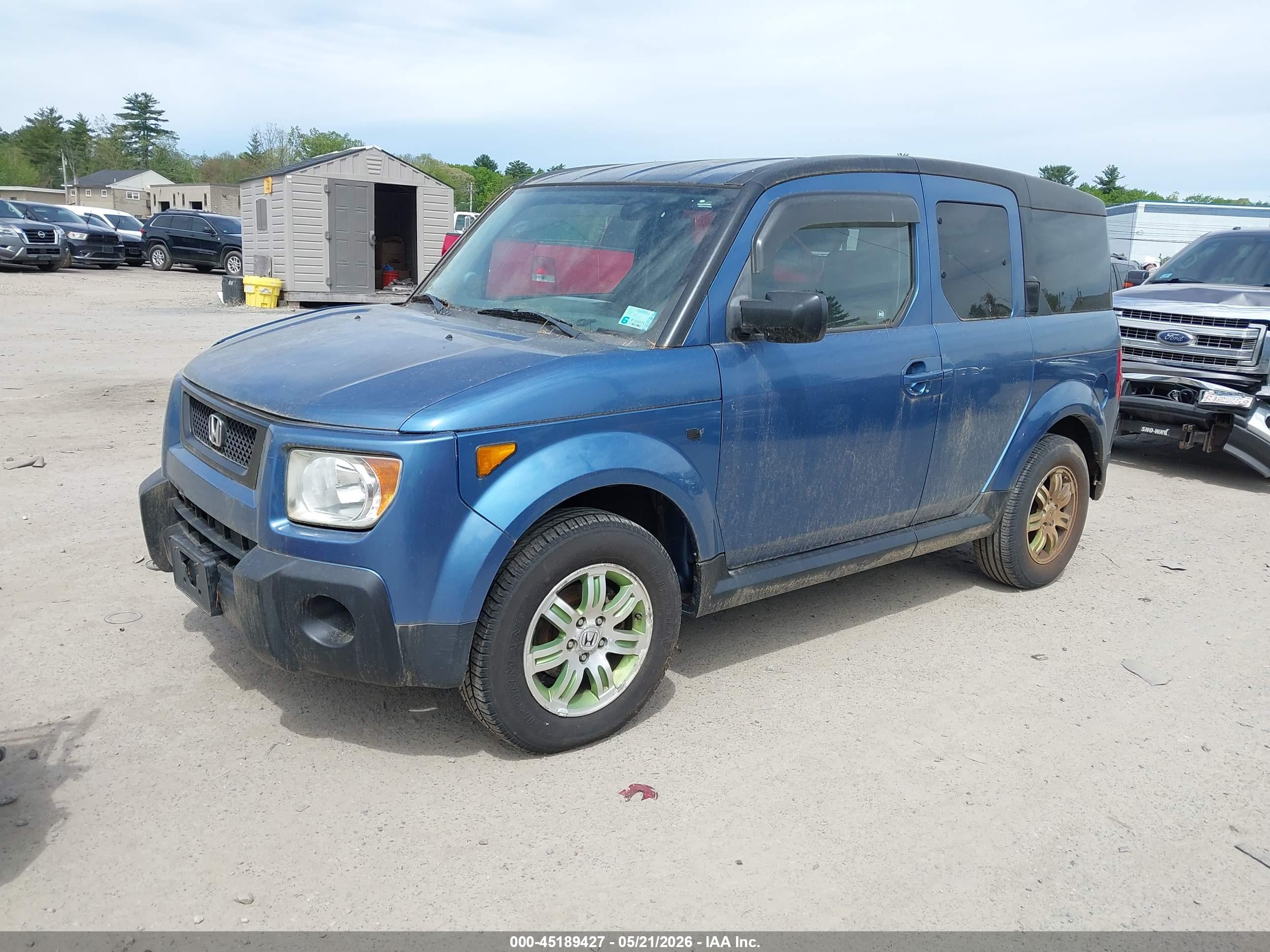 HONDA ELEMENT image 2