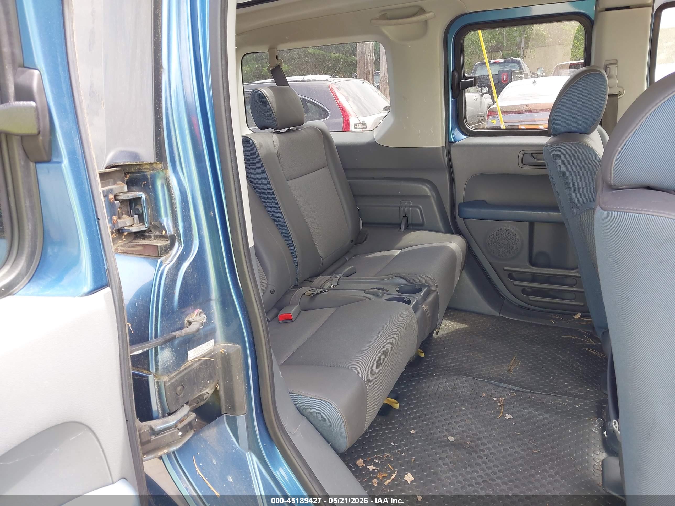 HONDA ELEMENT image 8