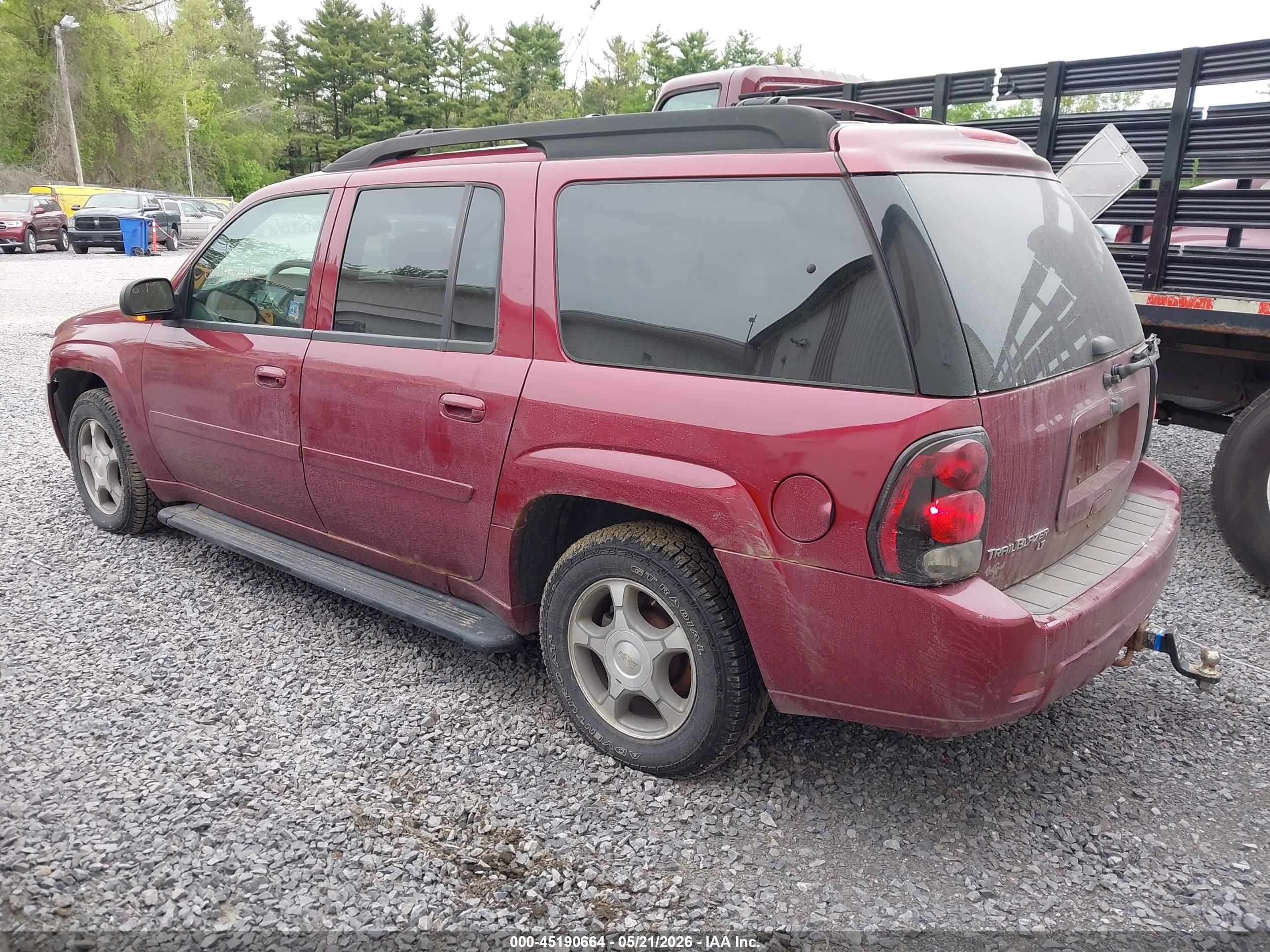 CHEVROLET TRAILBLAZER image 3