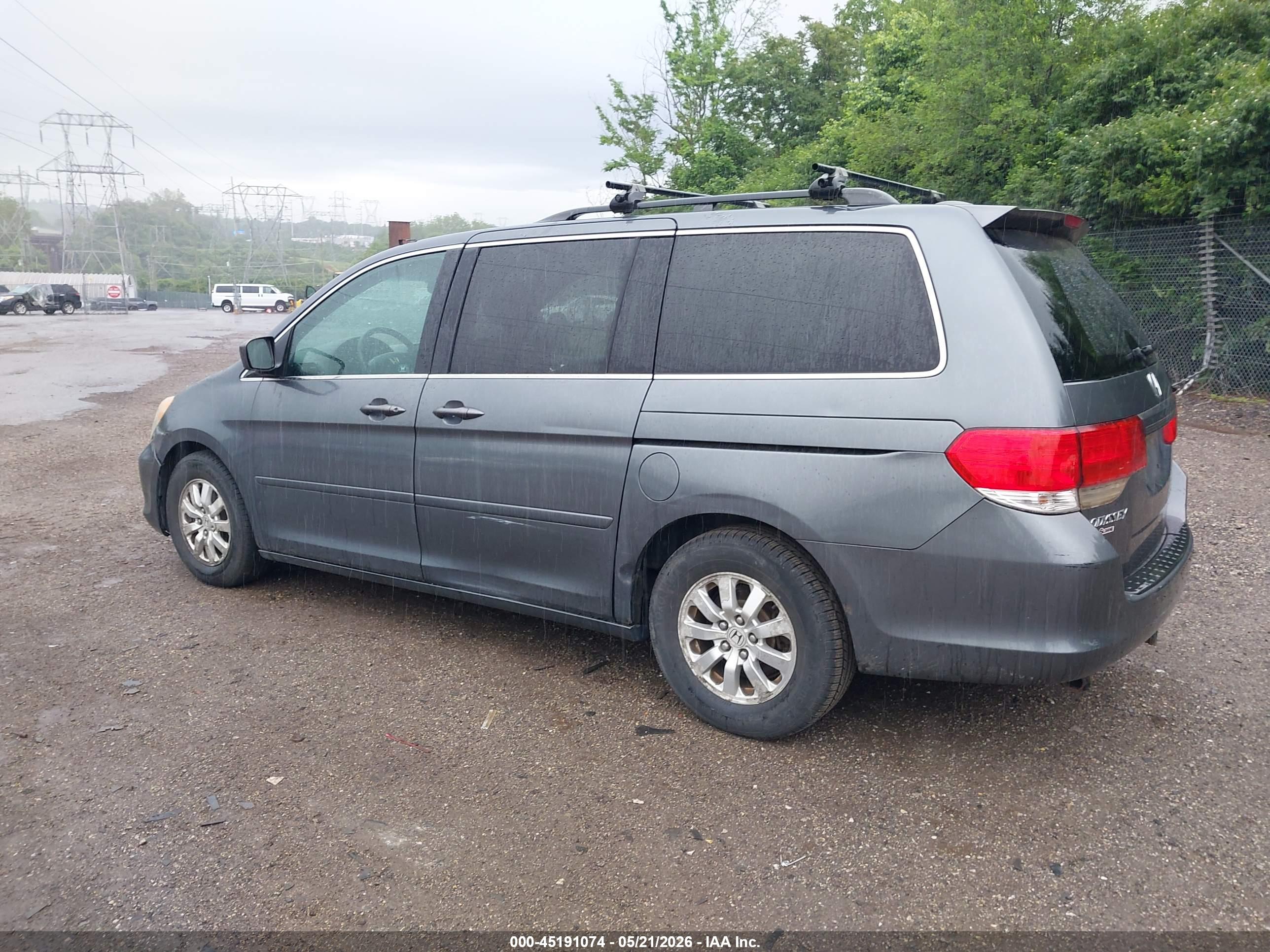 HONDA ODYSSEY image 3