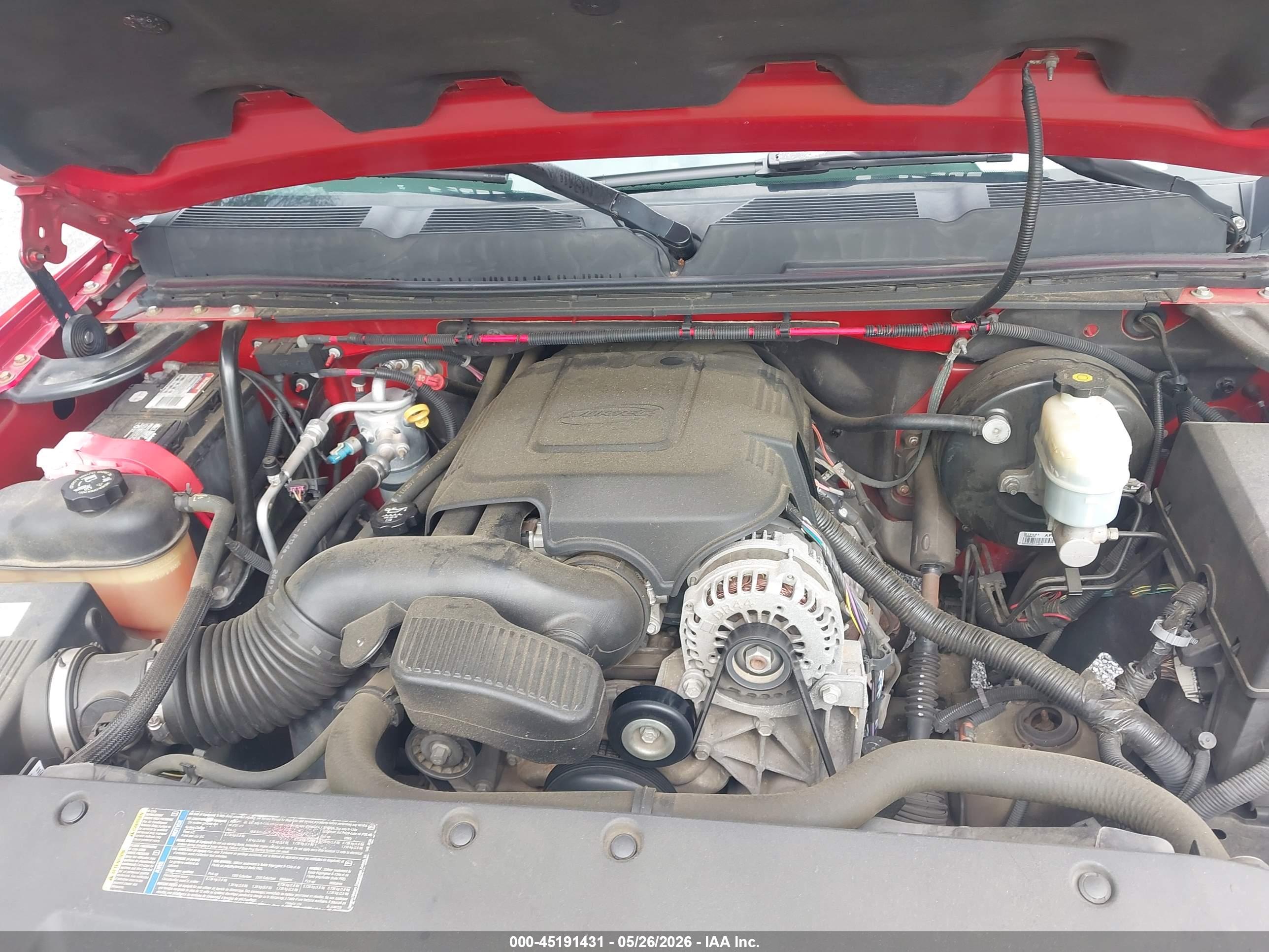 CHEVROLET SILVERADO image 10