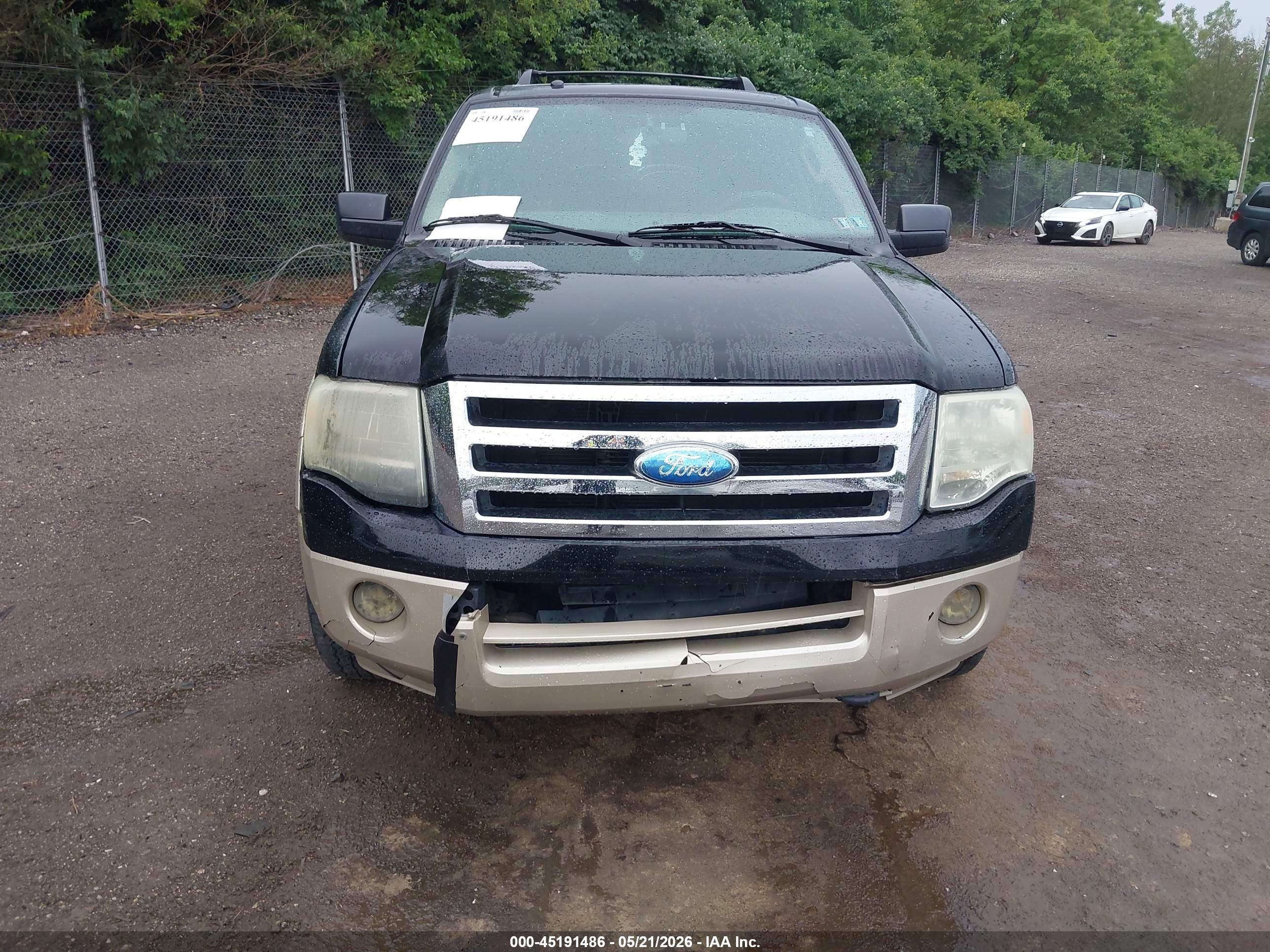FORD EXPEDITION image 6