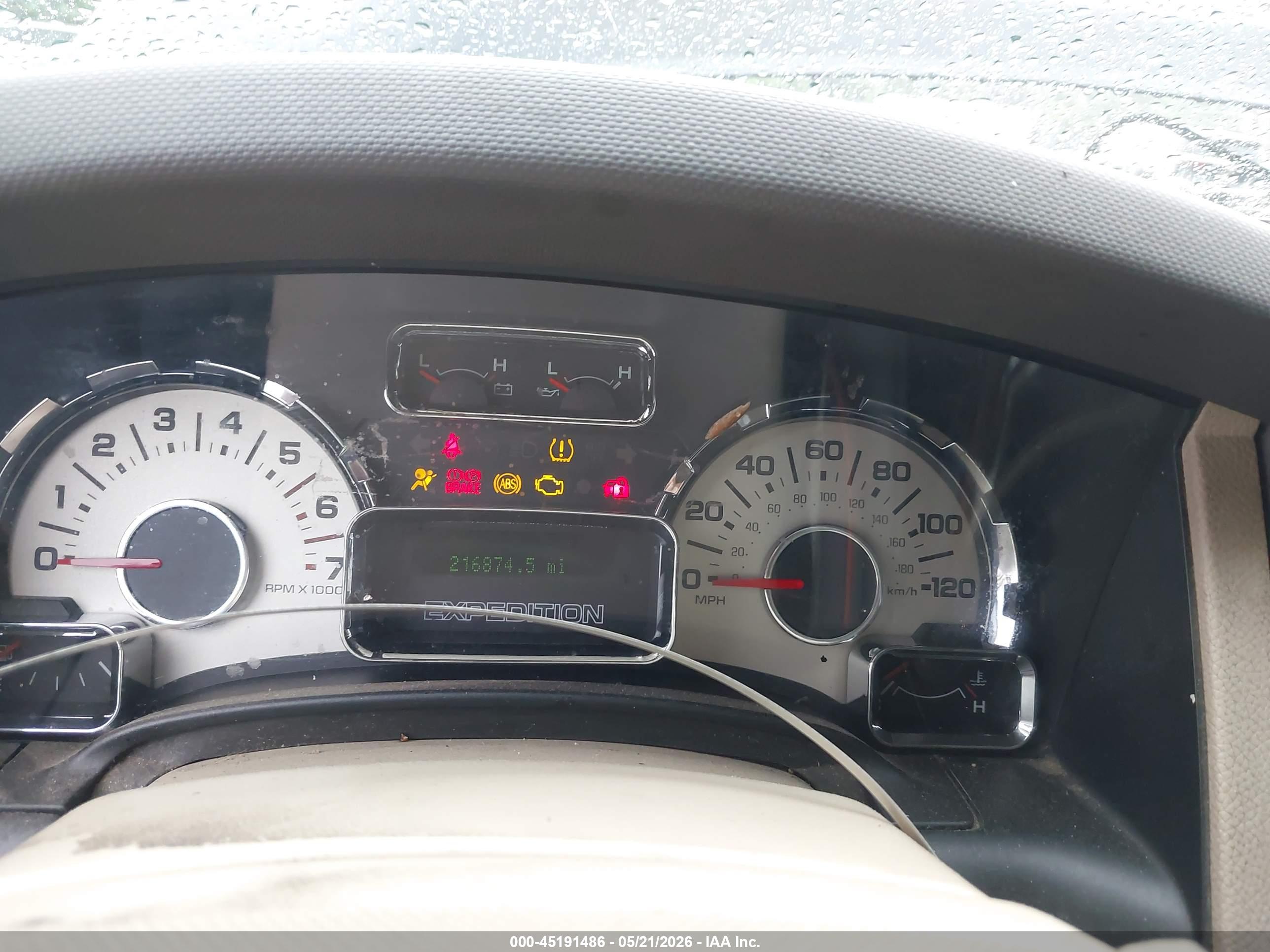 FORD EXPEDITION image 7