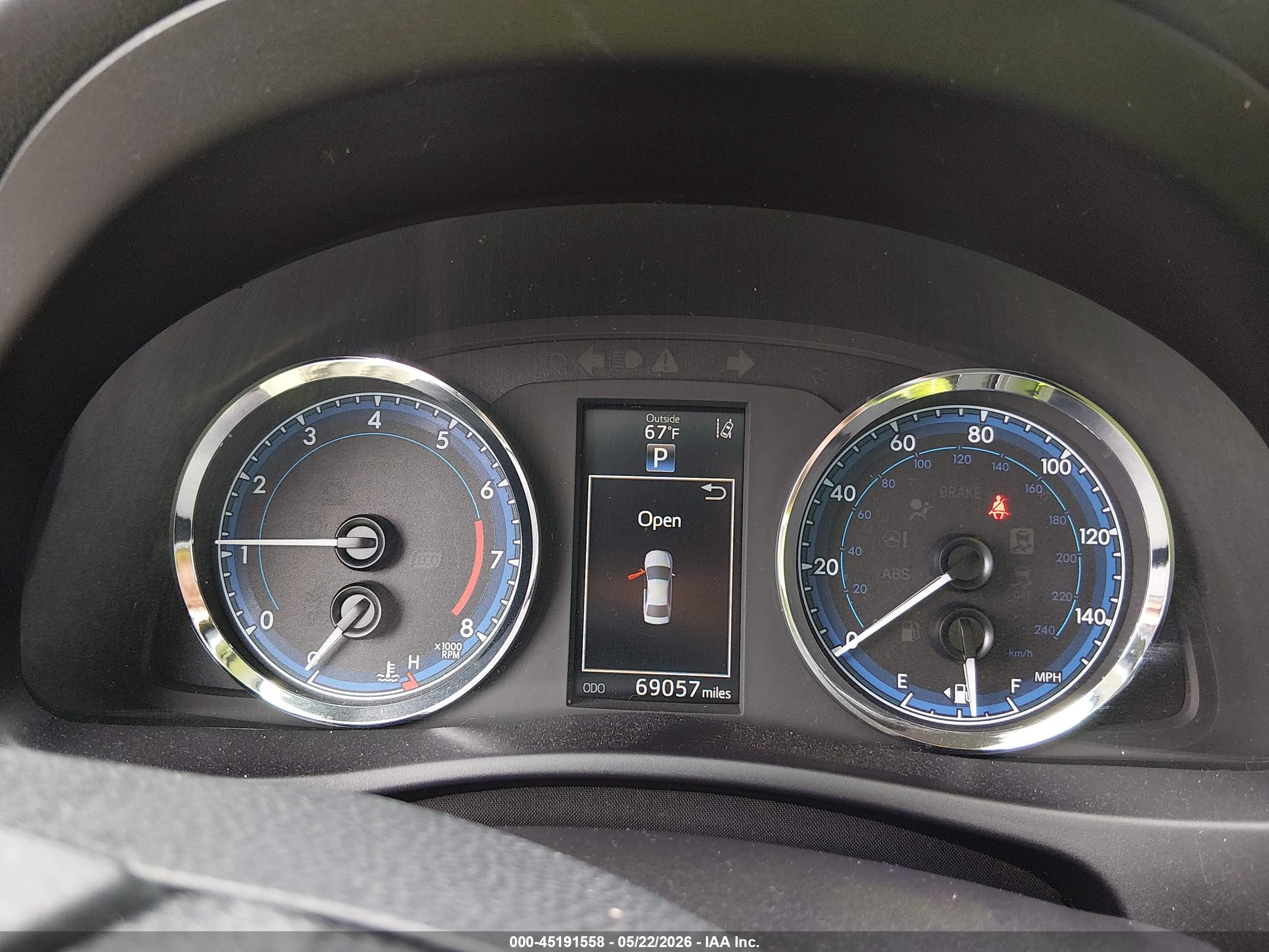 TOYOTA COROLLA image 7