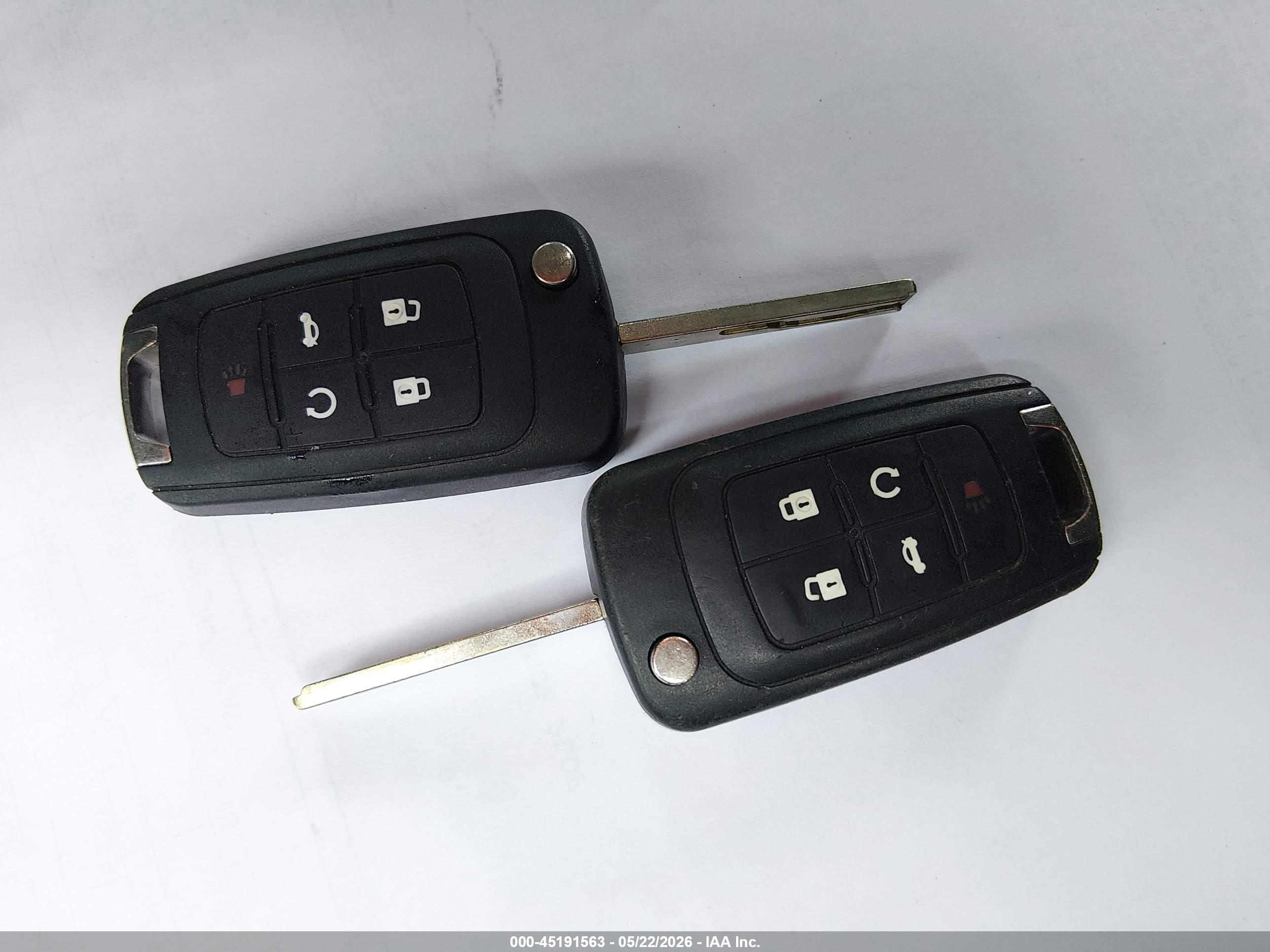 GMC TERRAIN image 11