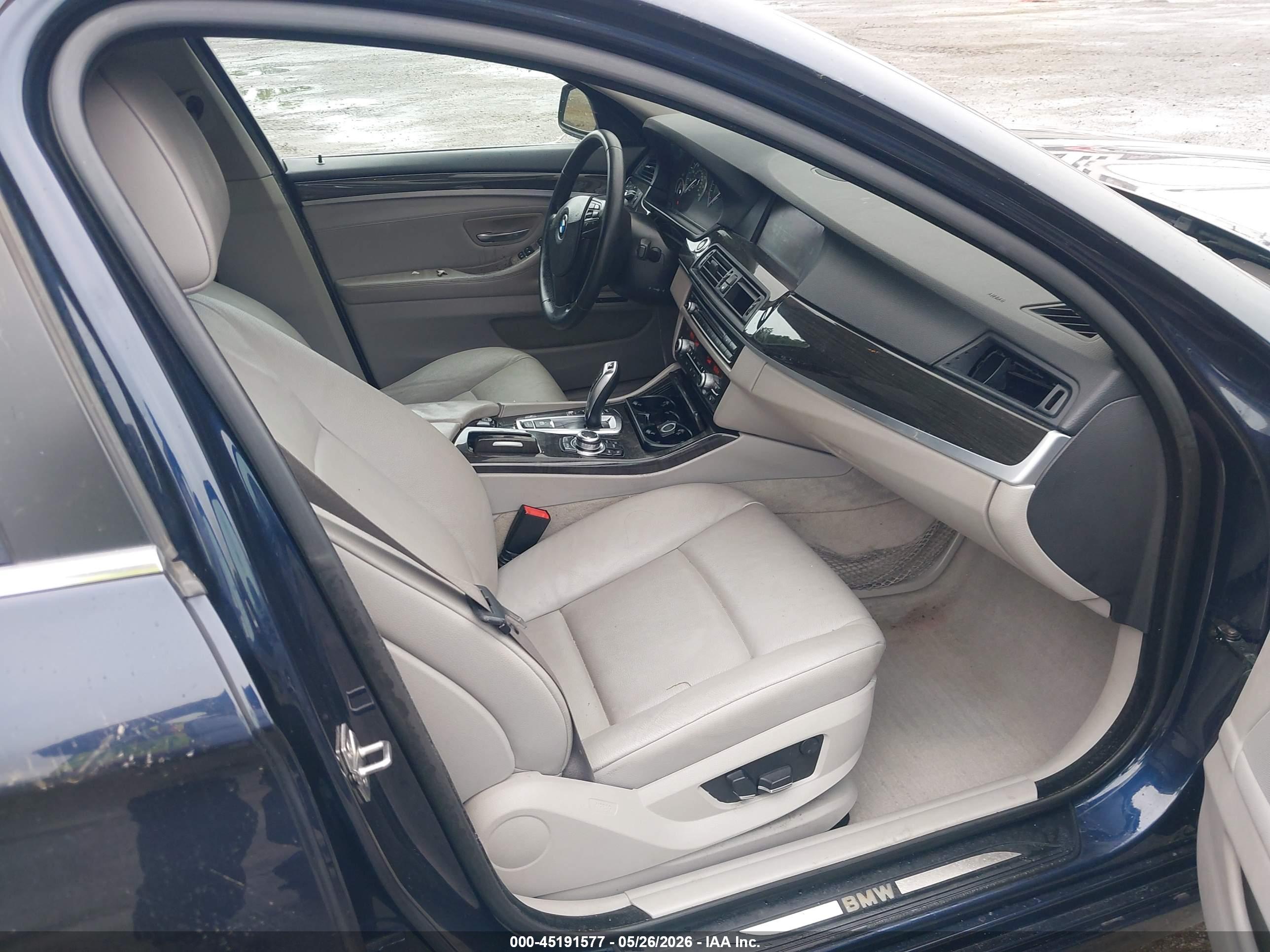 BMW 535I image 5