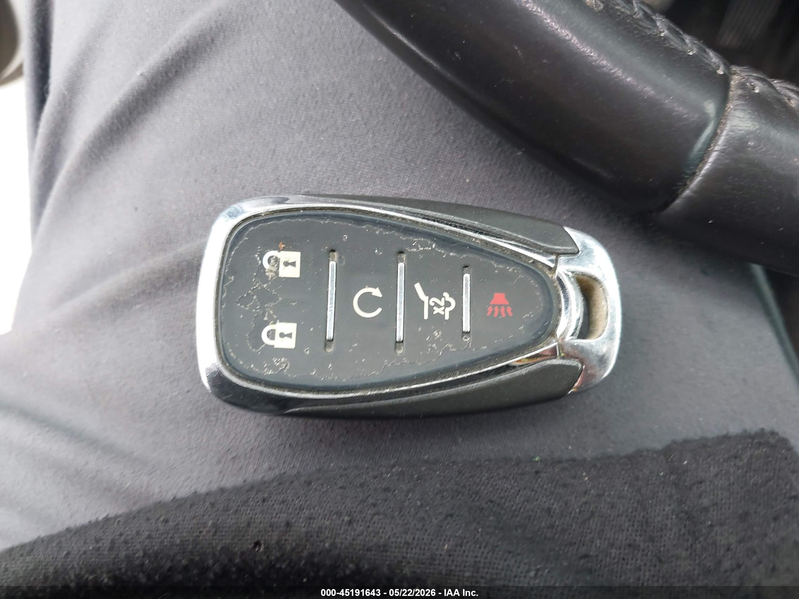 CHEVROLET EQUINOX image 11