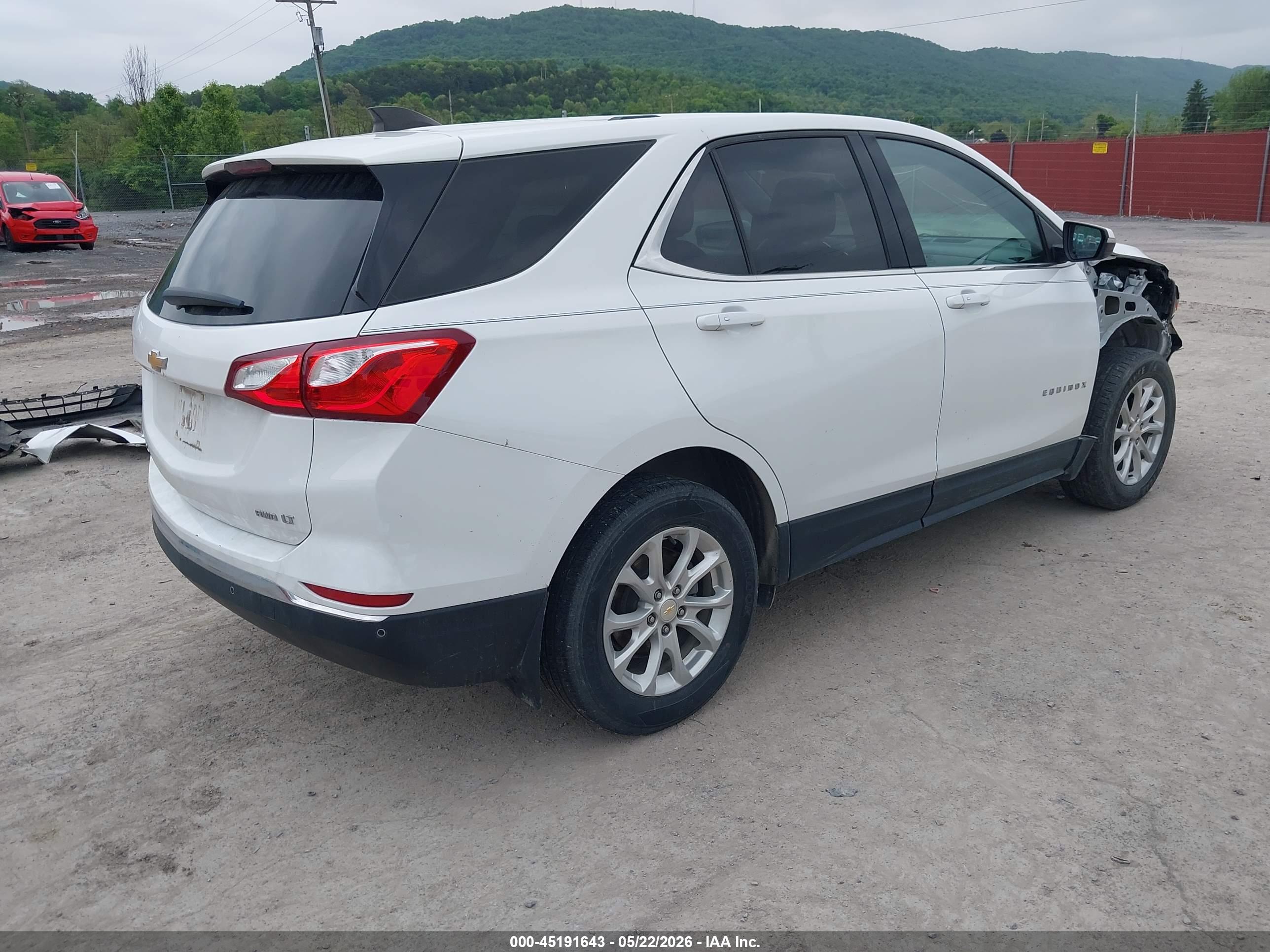 CHEVROLET EQUINOX image 4