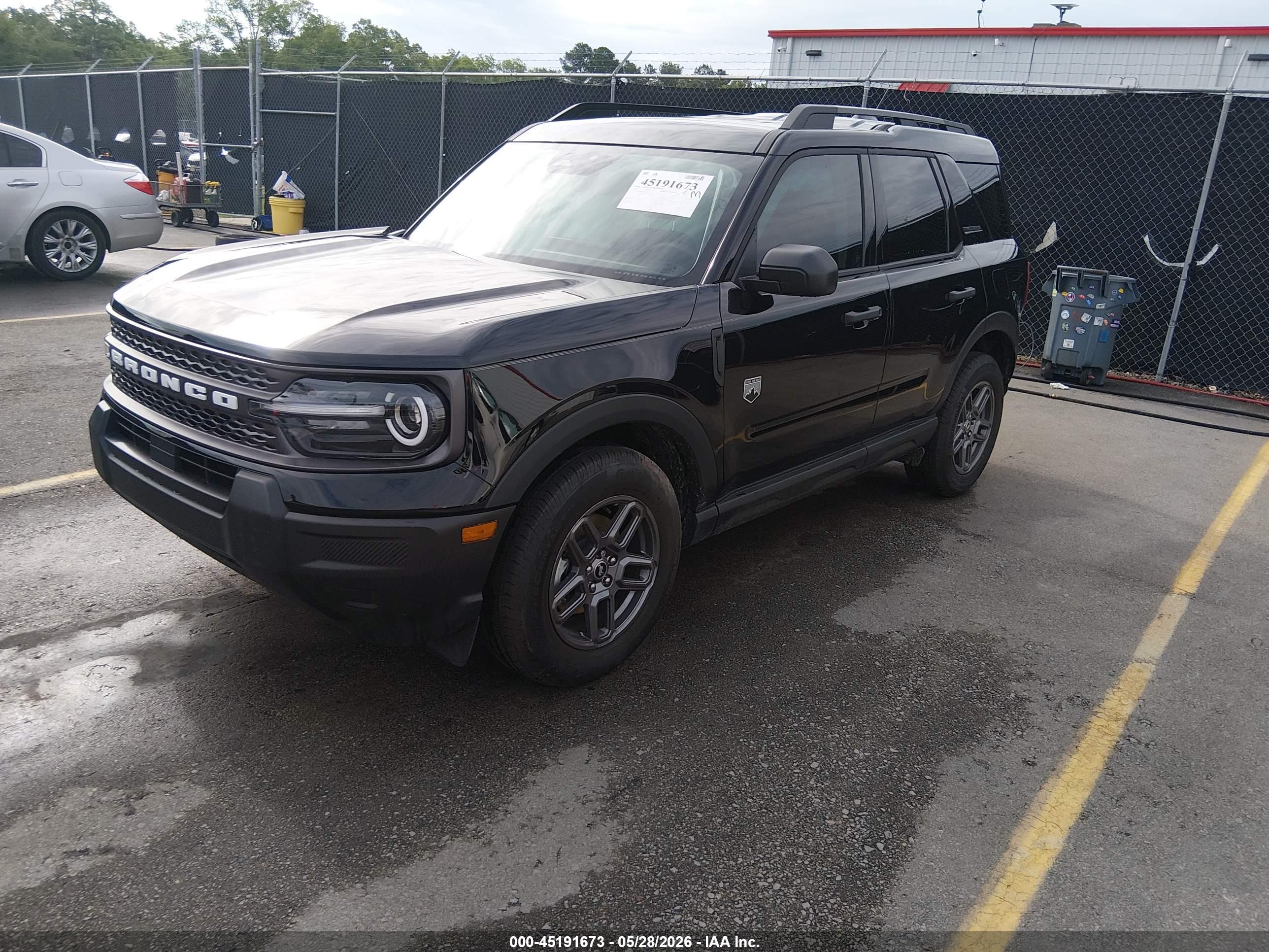 FORD BRONCO image 2