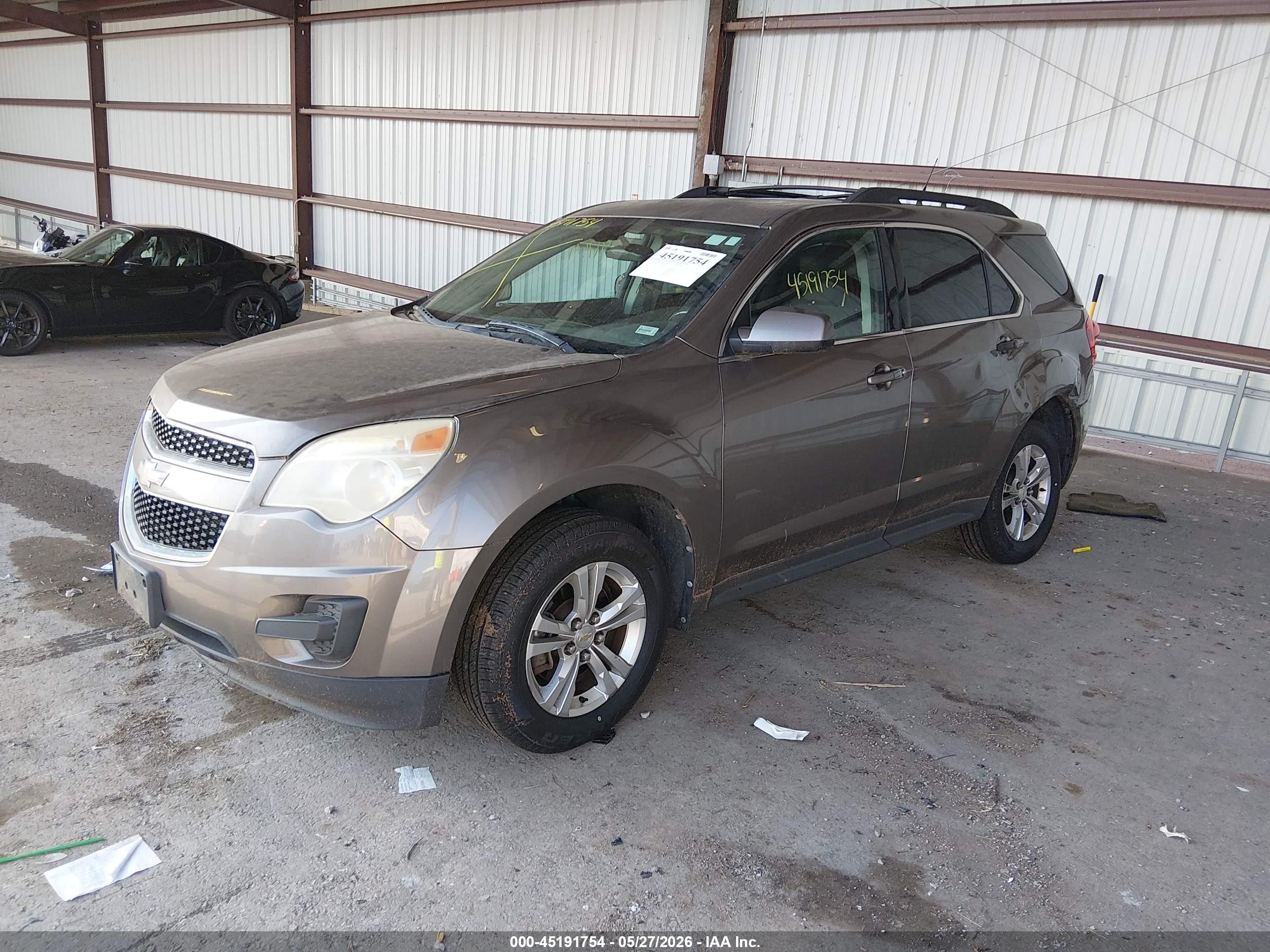CHEVROLET EQUINOX image 2
