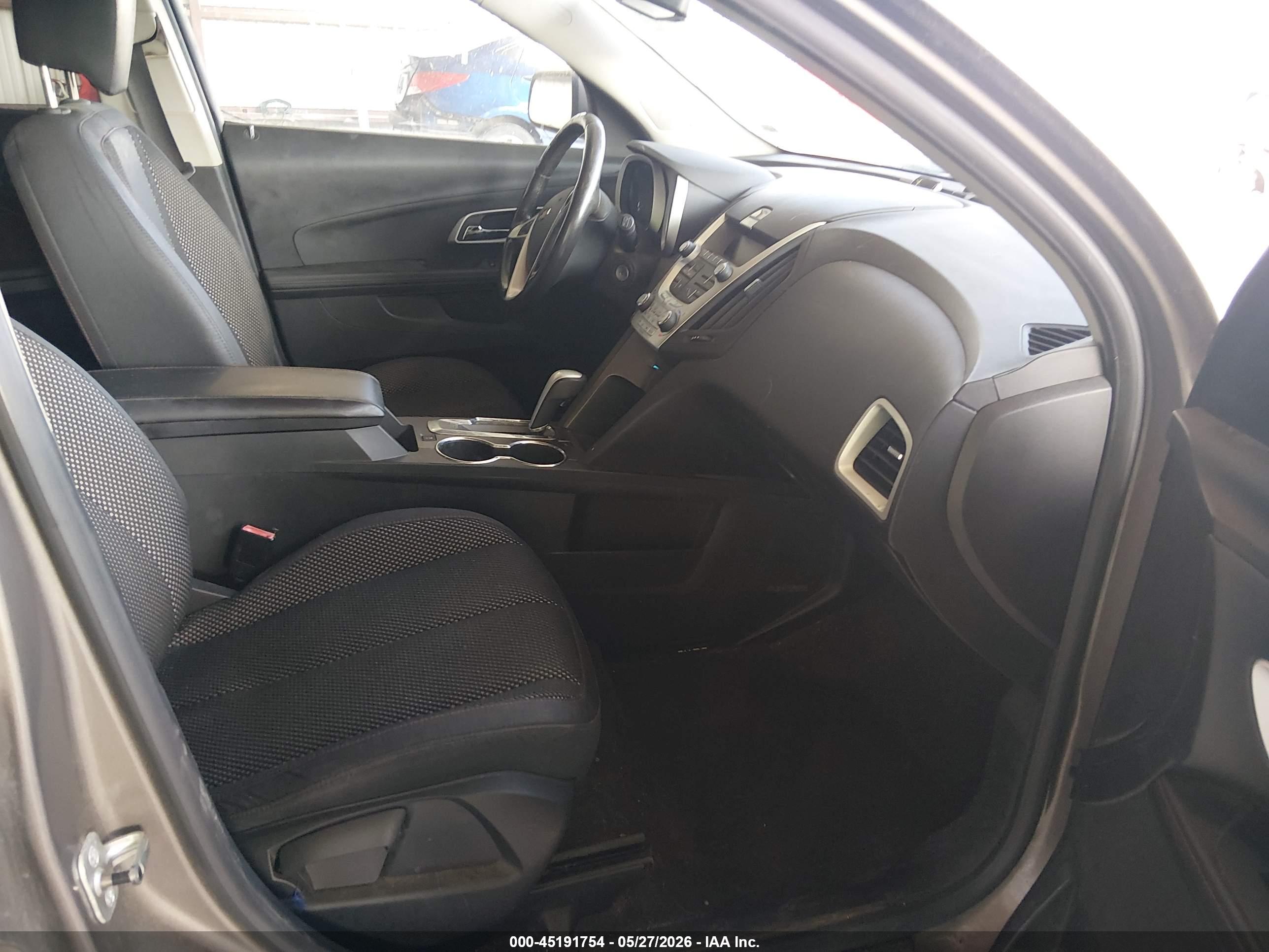 CHEVROLET EQUINOX image 5