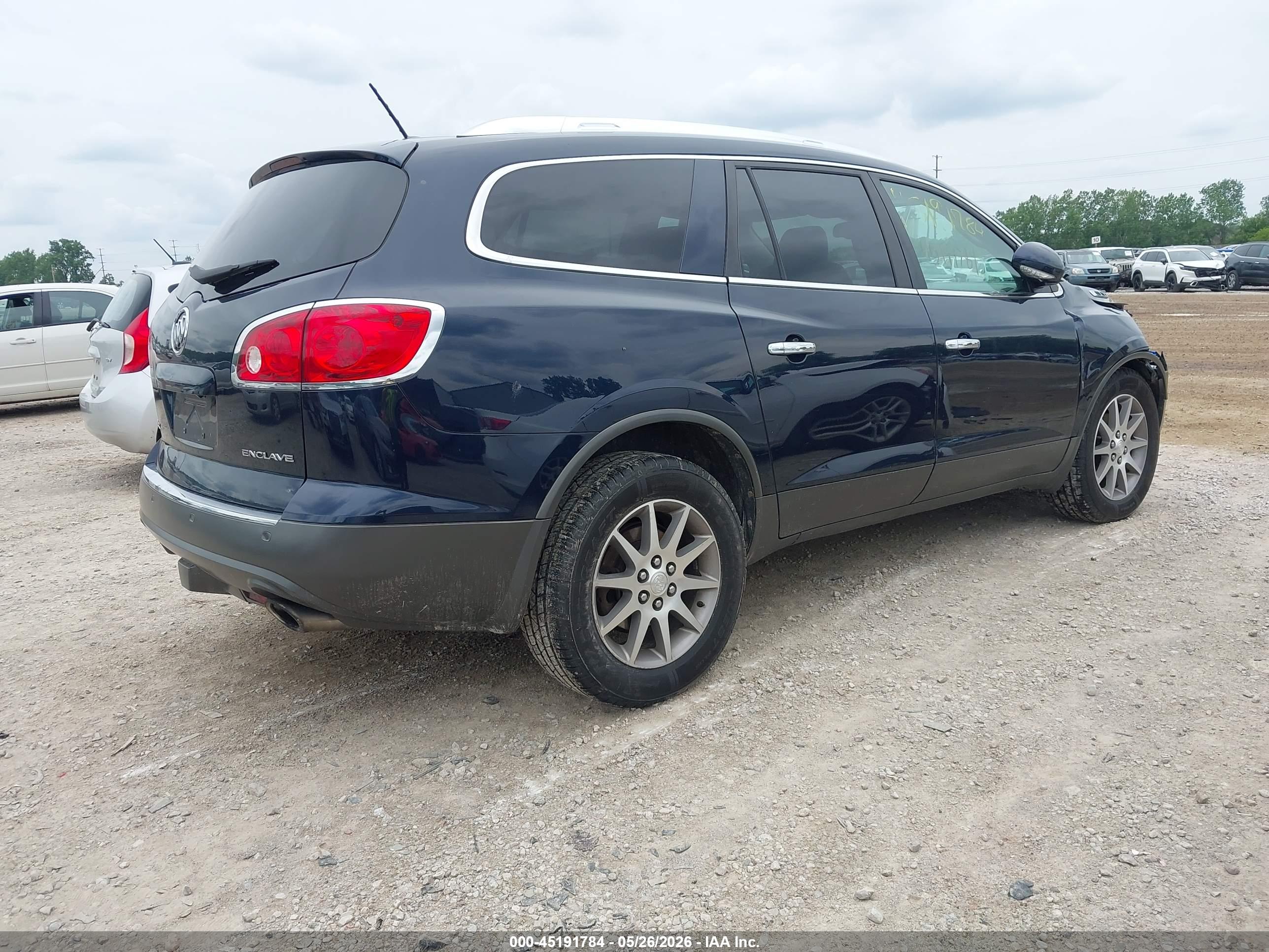 BUICK ENCLAVE image 4