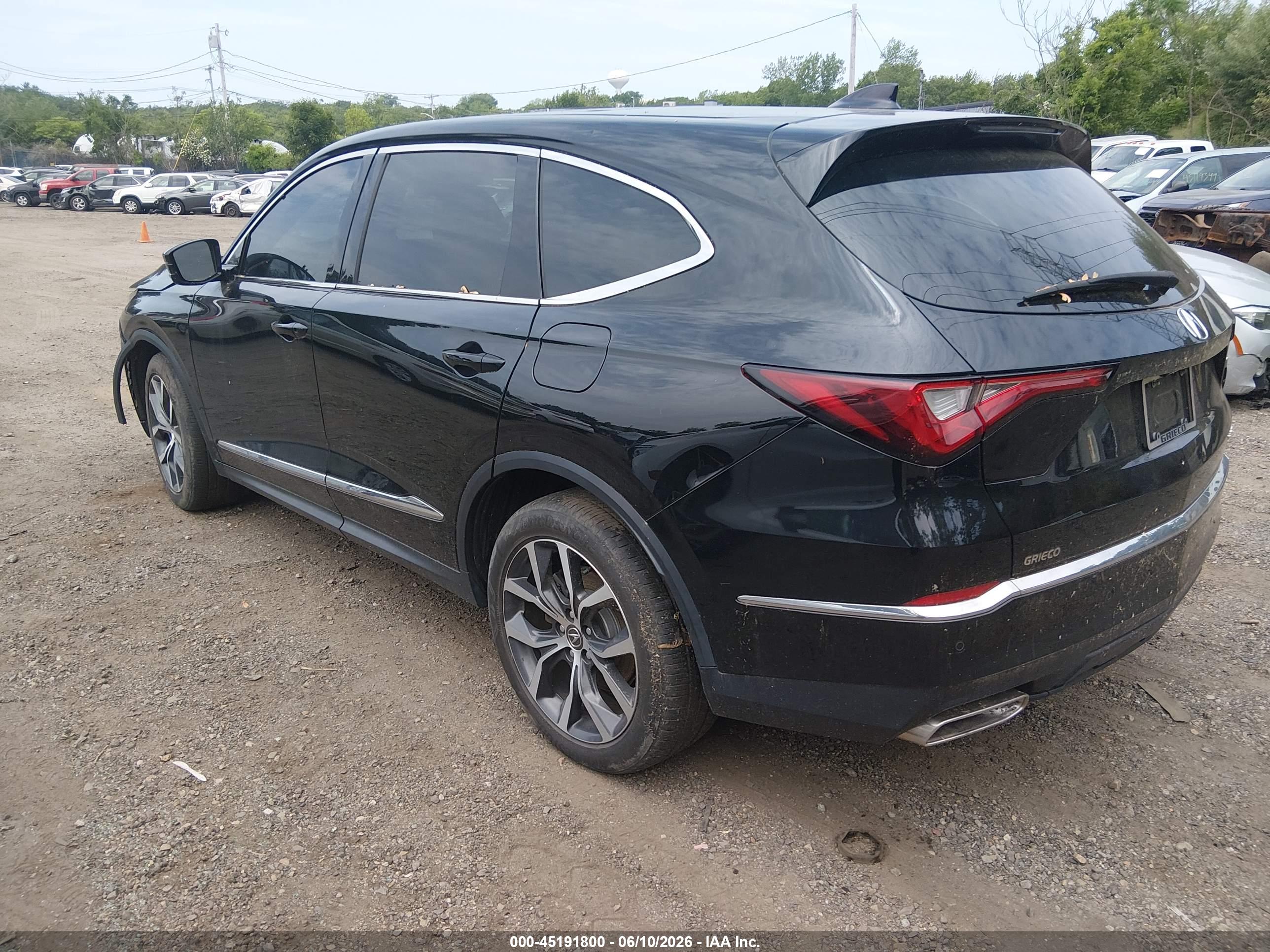 ACURA MDX image 3