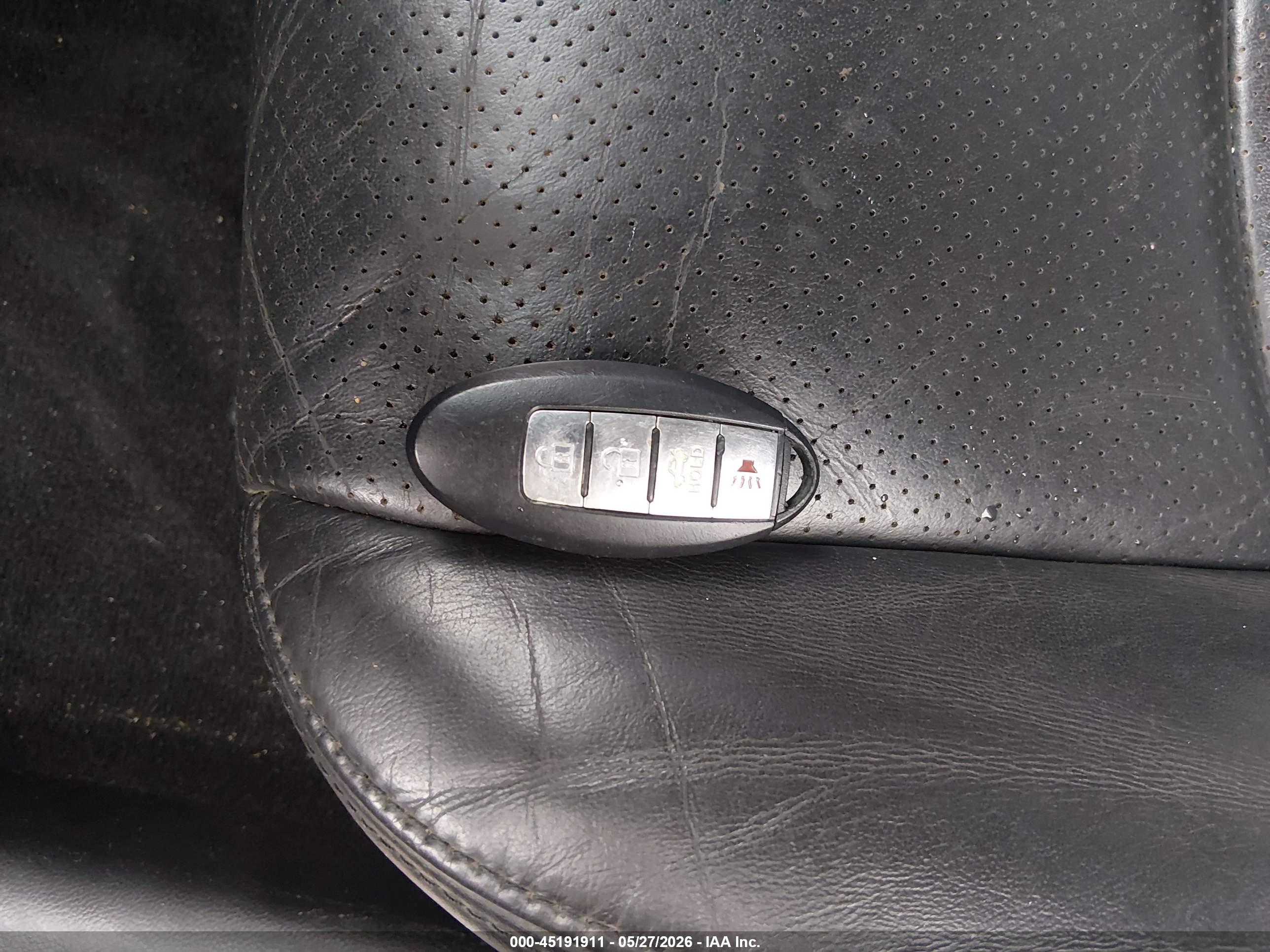 INFINITI G37X image 11