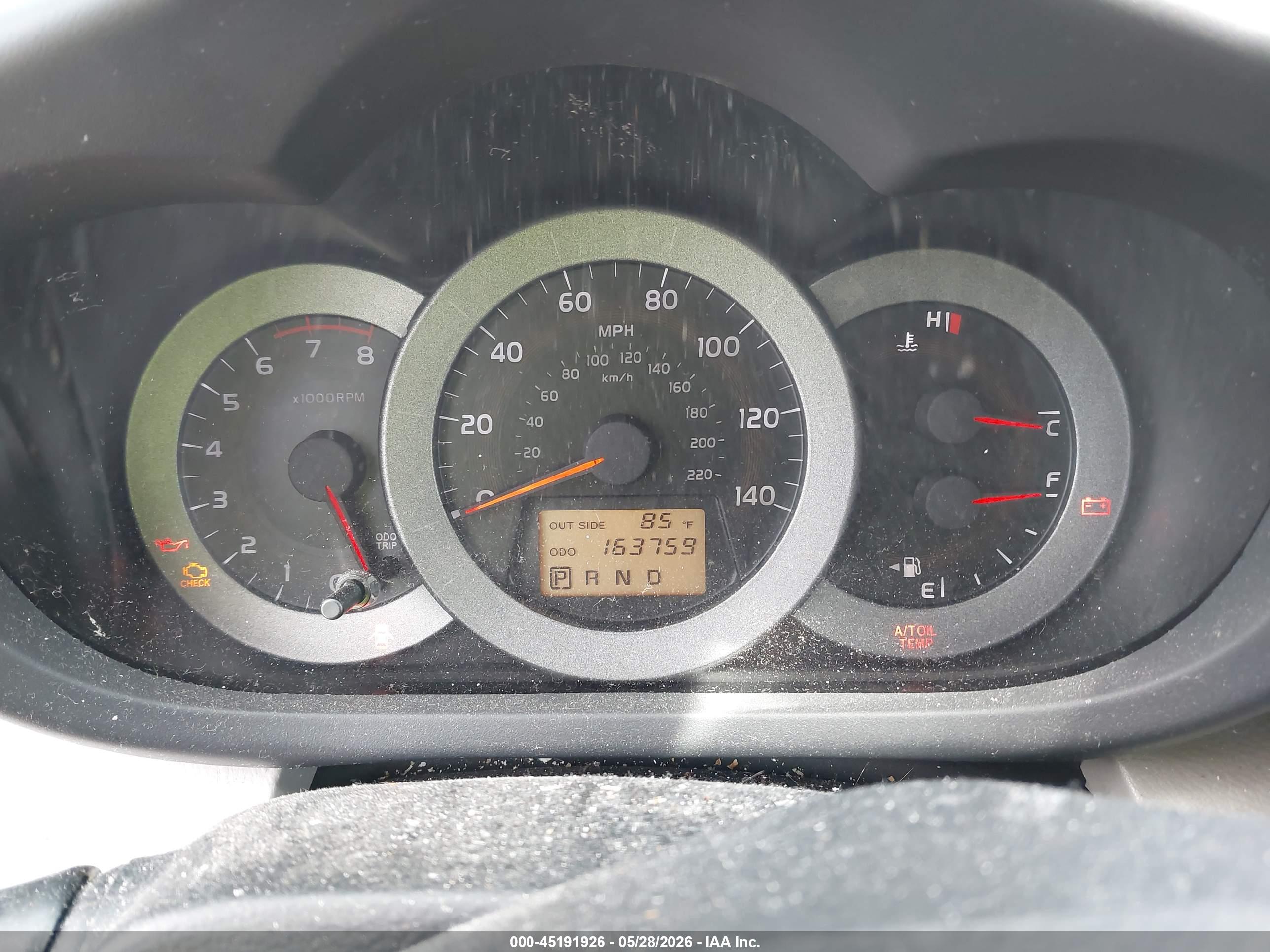 TOYOTA RAV4 image 7