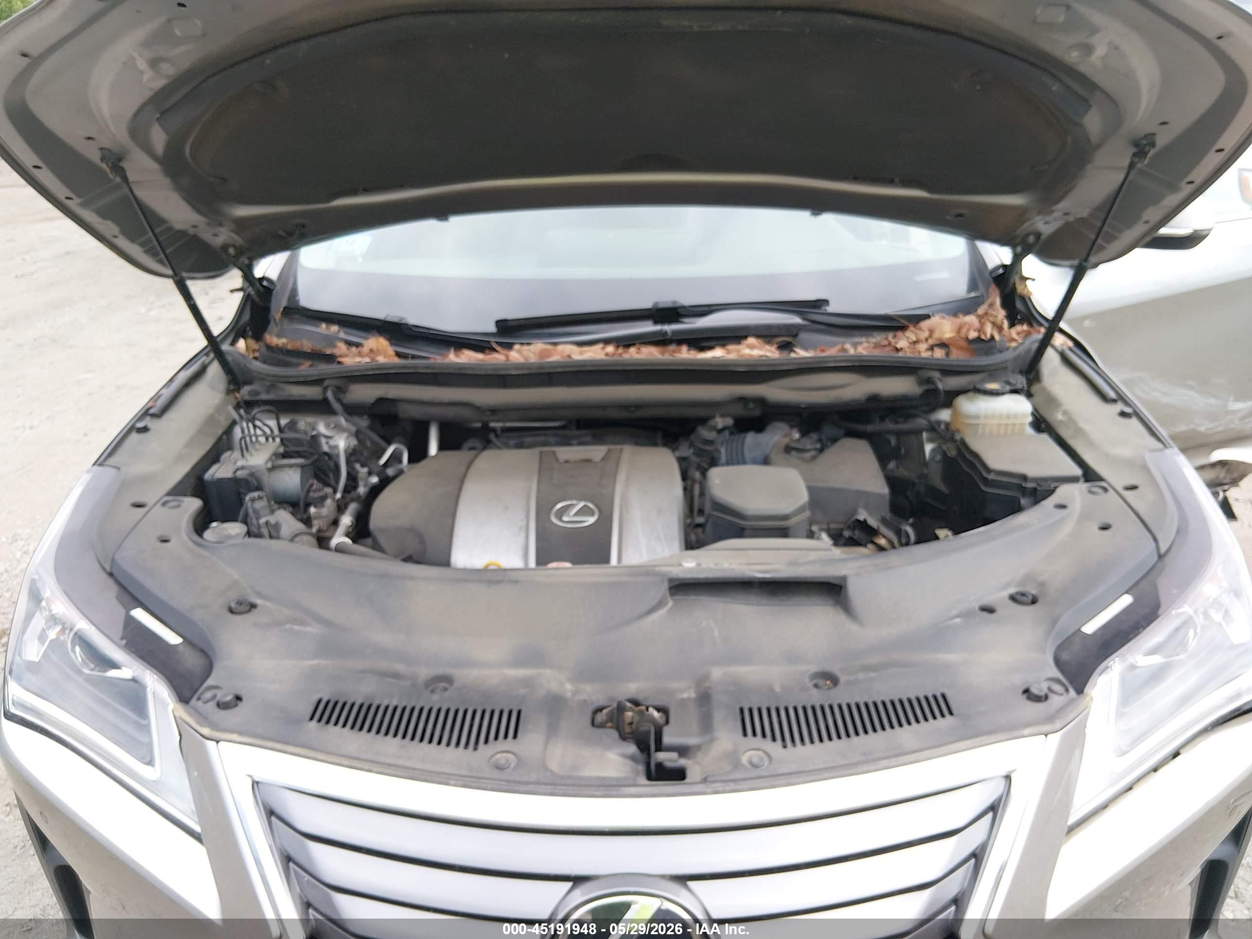 LEXUS RX image 10