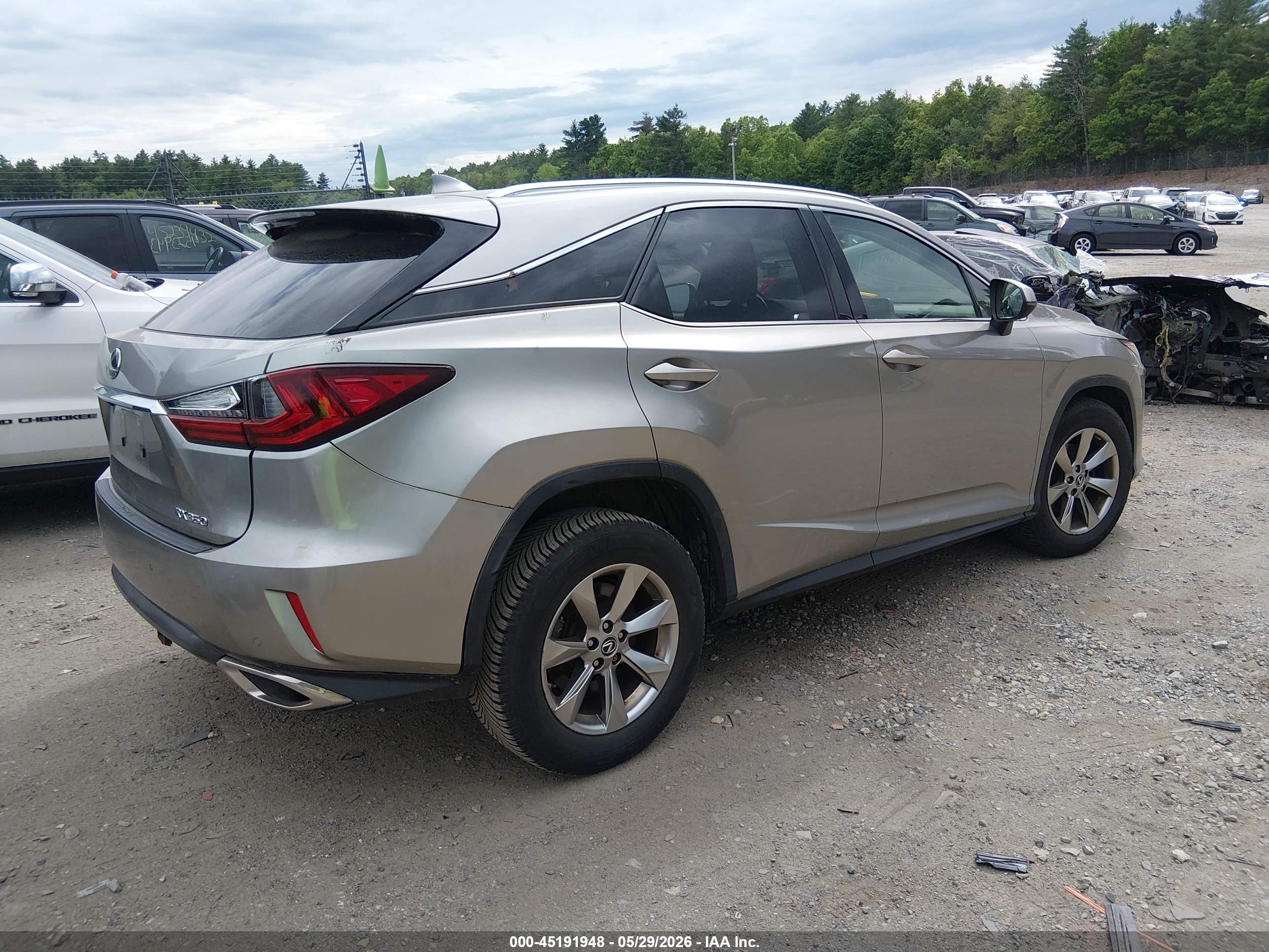 LEXUS RX image 4
