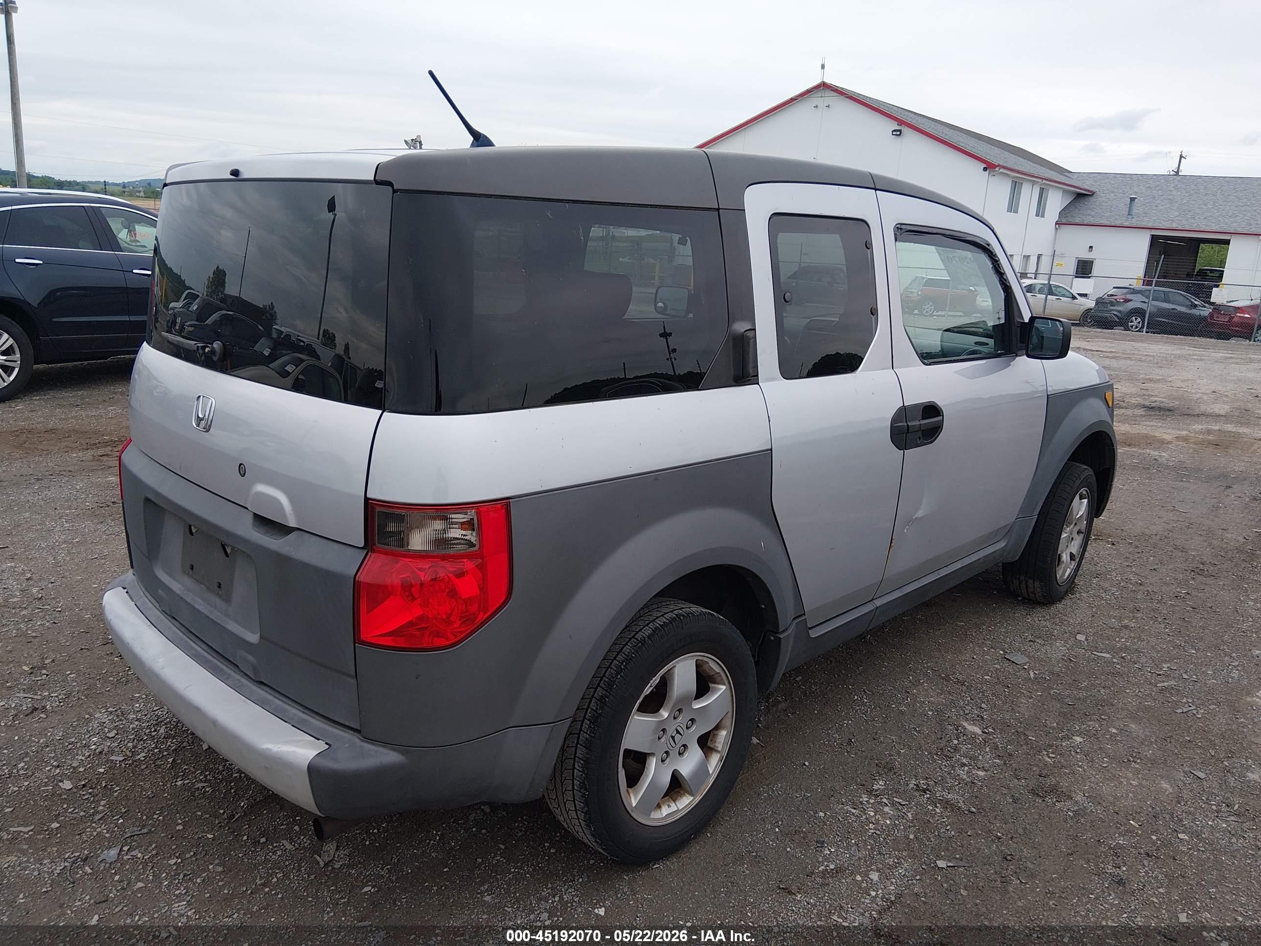 HONDA ELEMENT image 4