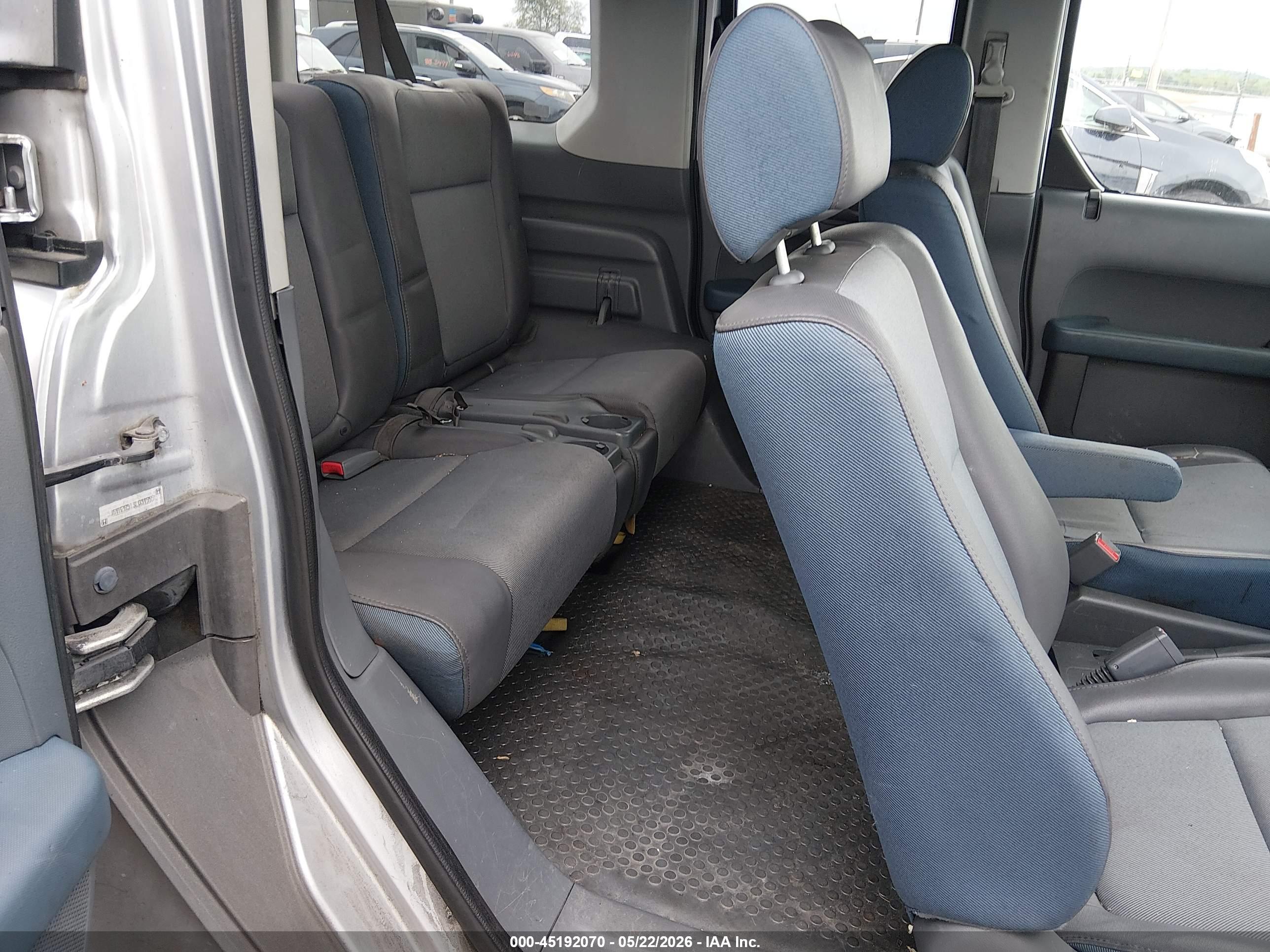 HONDA ELEMENT image 8