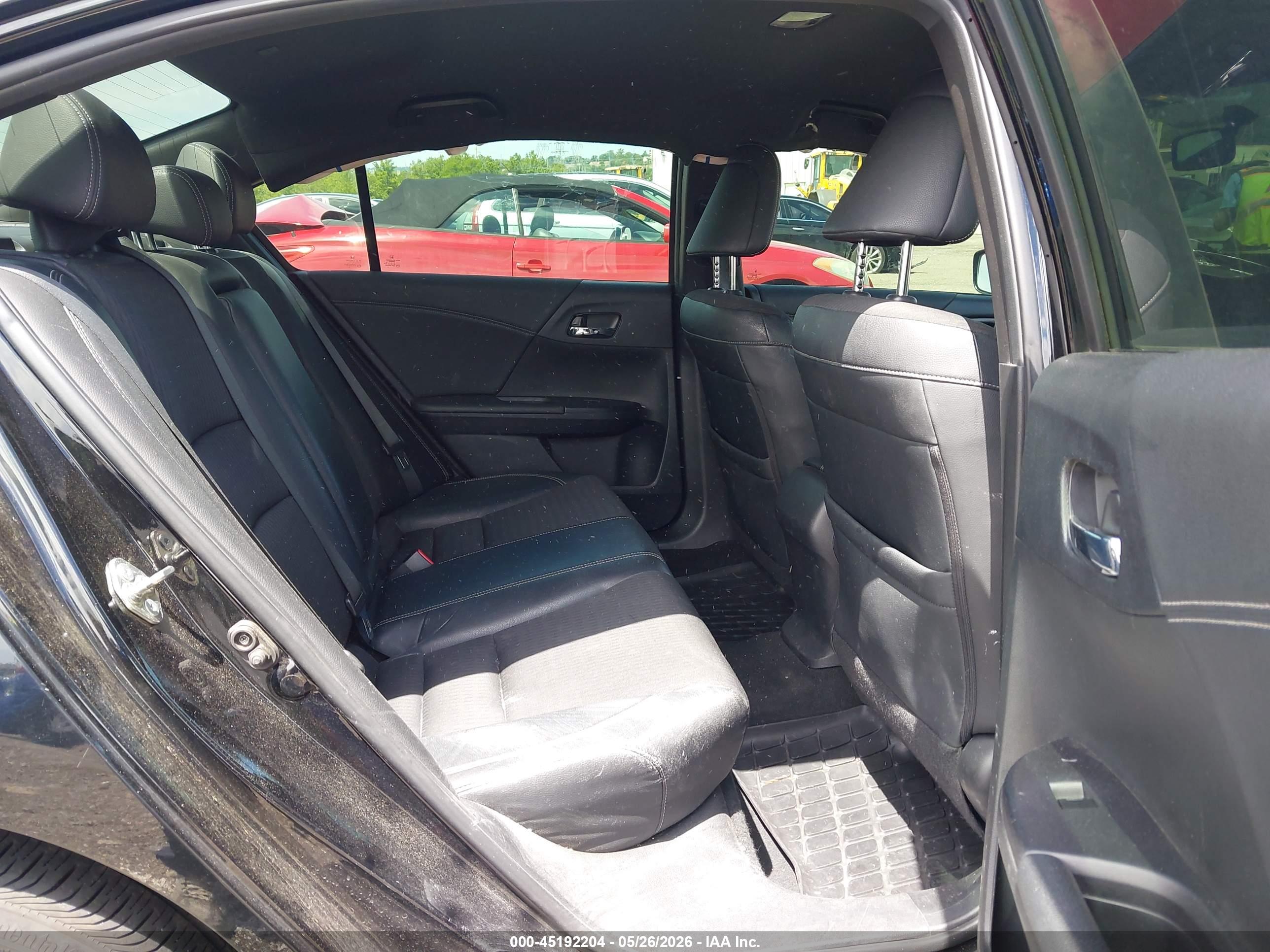 HONDA ACCORD image 8