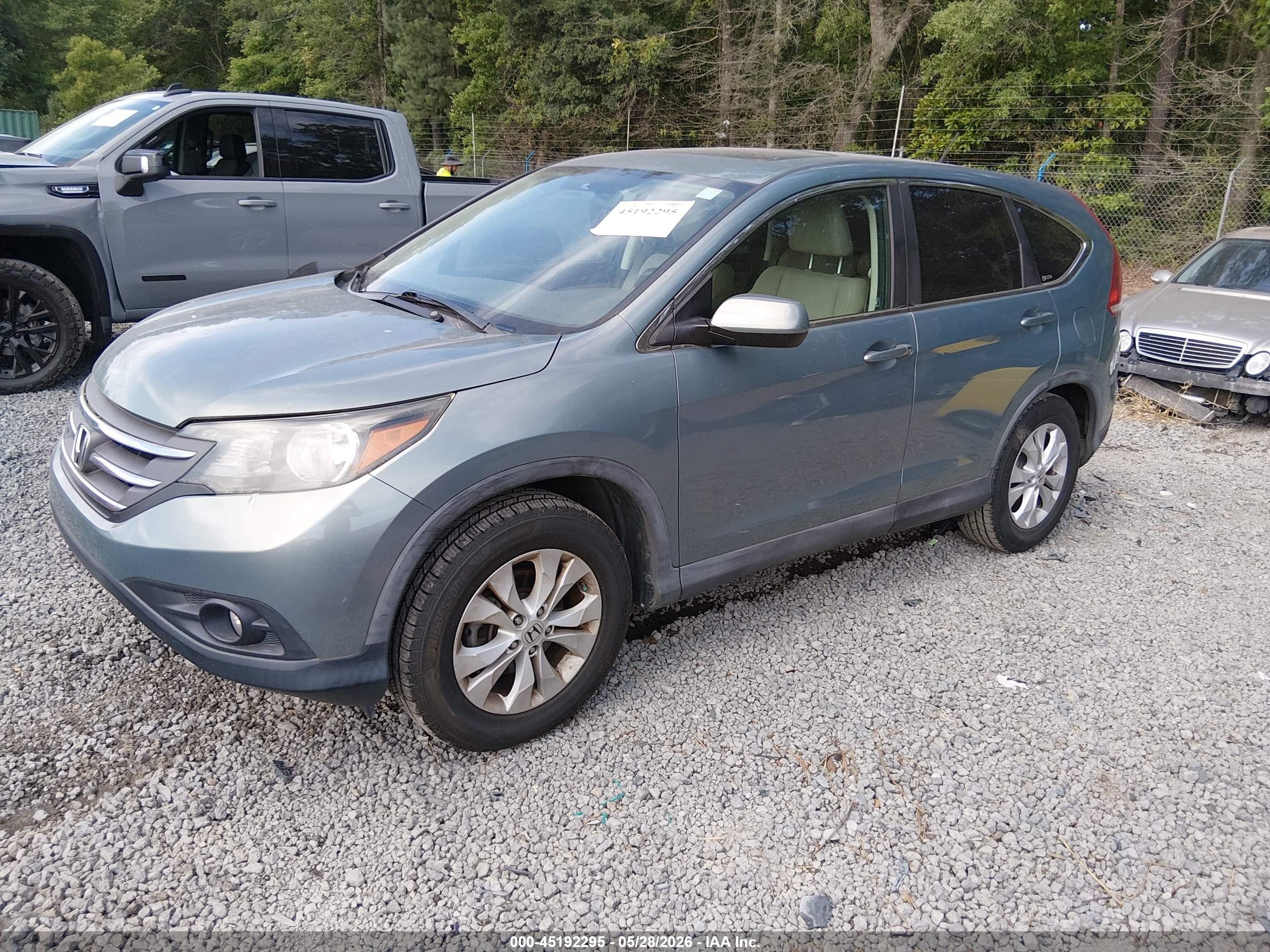 HONDA CR-V image 2