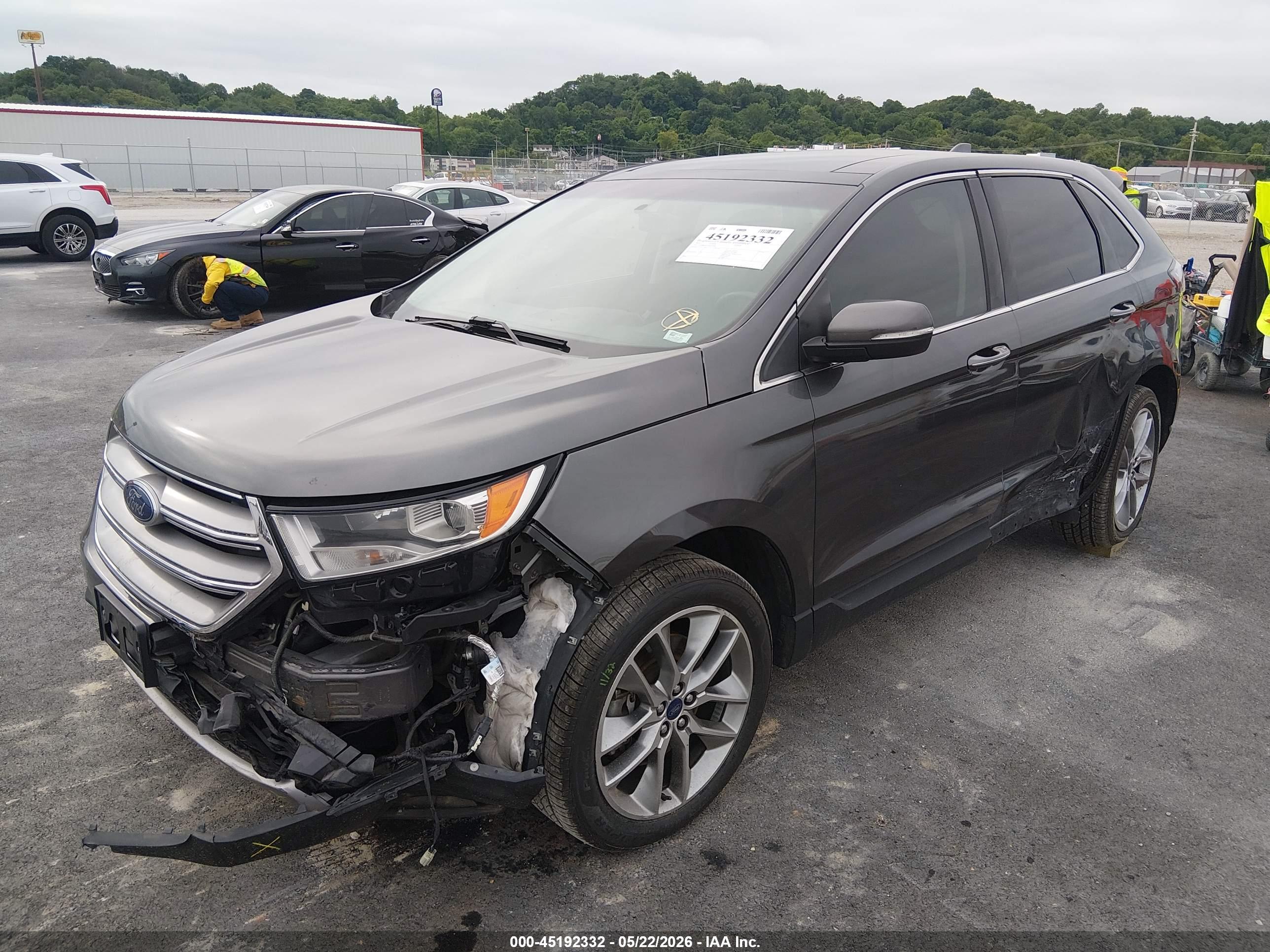 FORD EDGE image 2