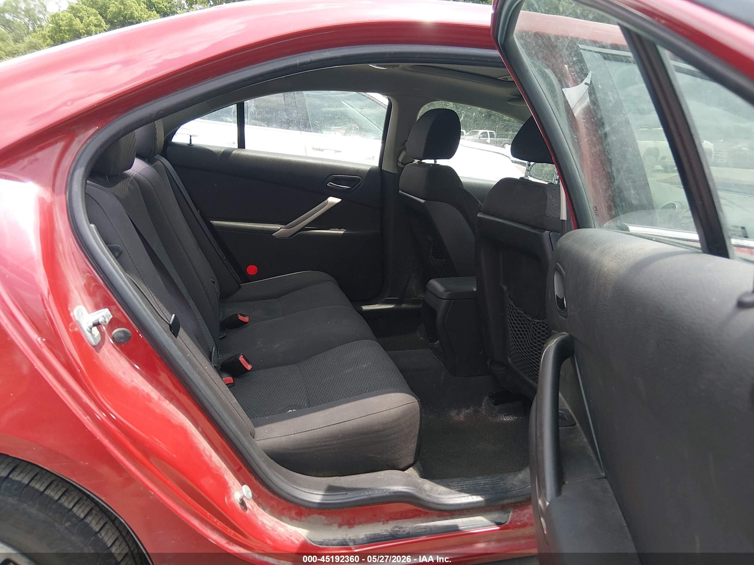 PONTIAC G6 image 8