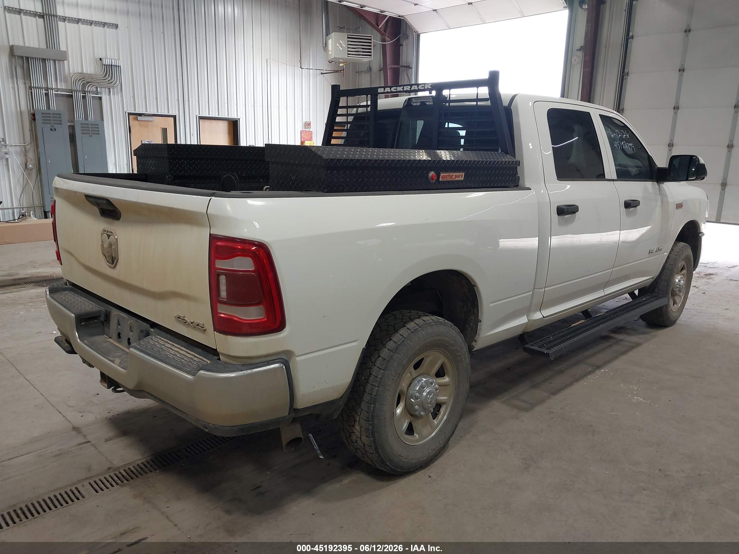 RAM 2500 image 4