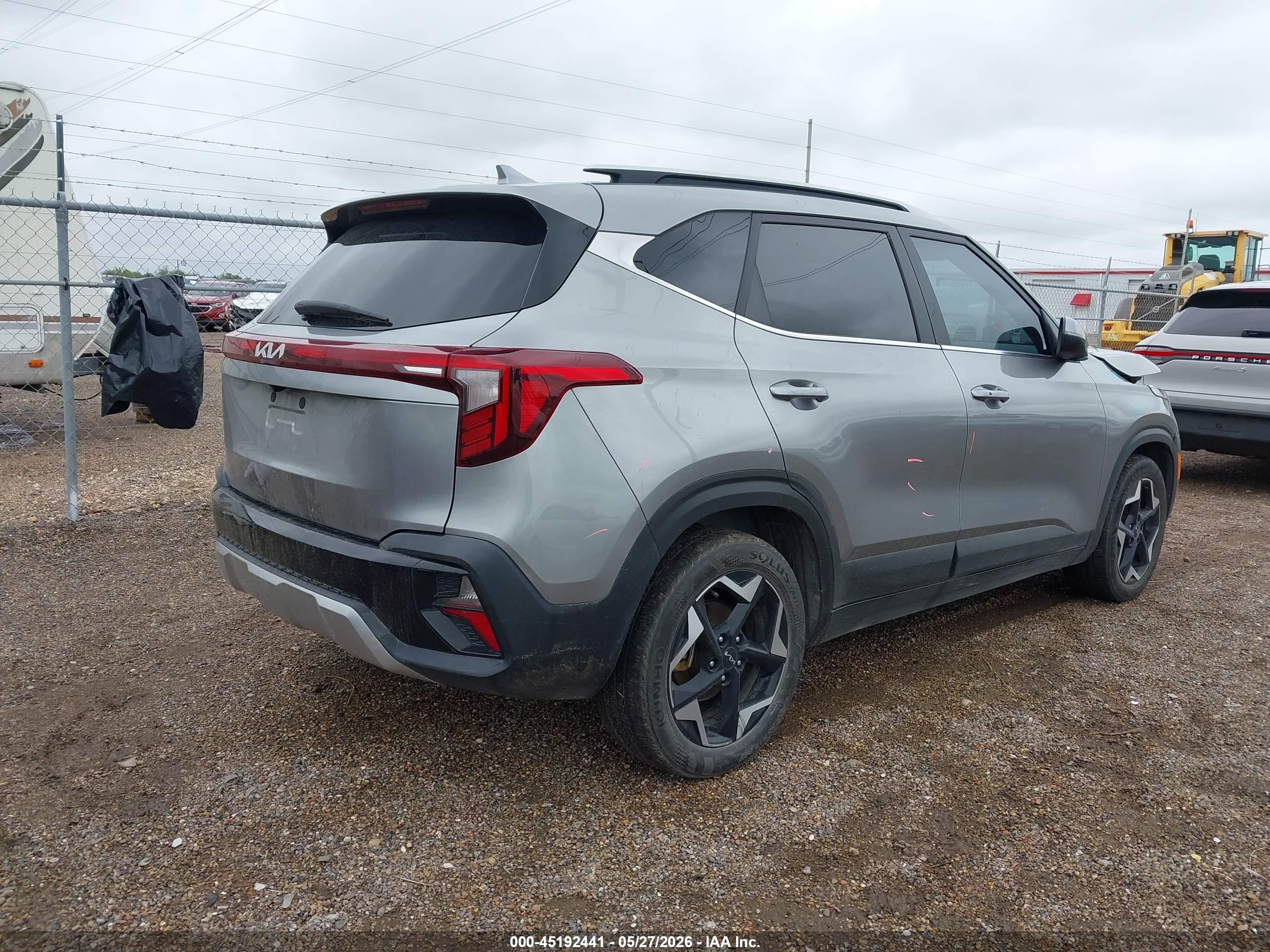 KIA SELTOS image 4
