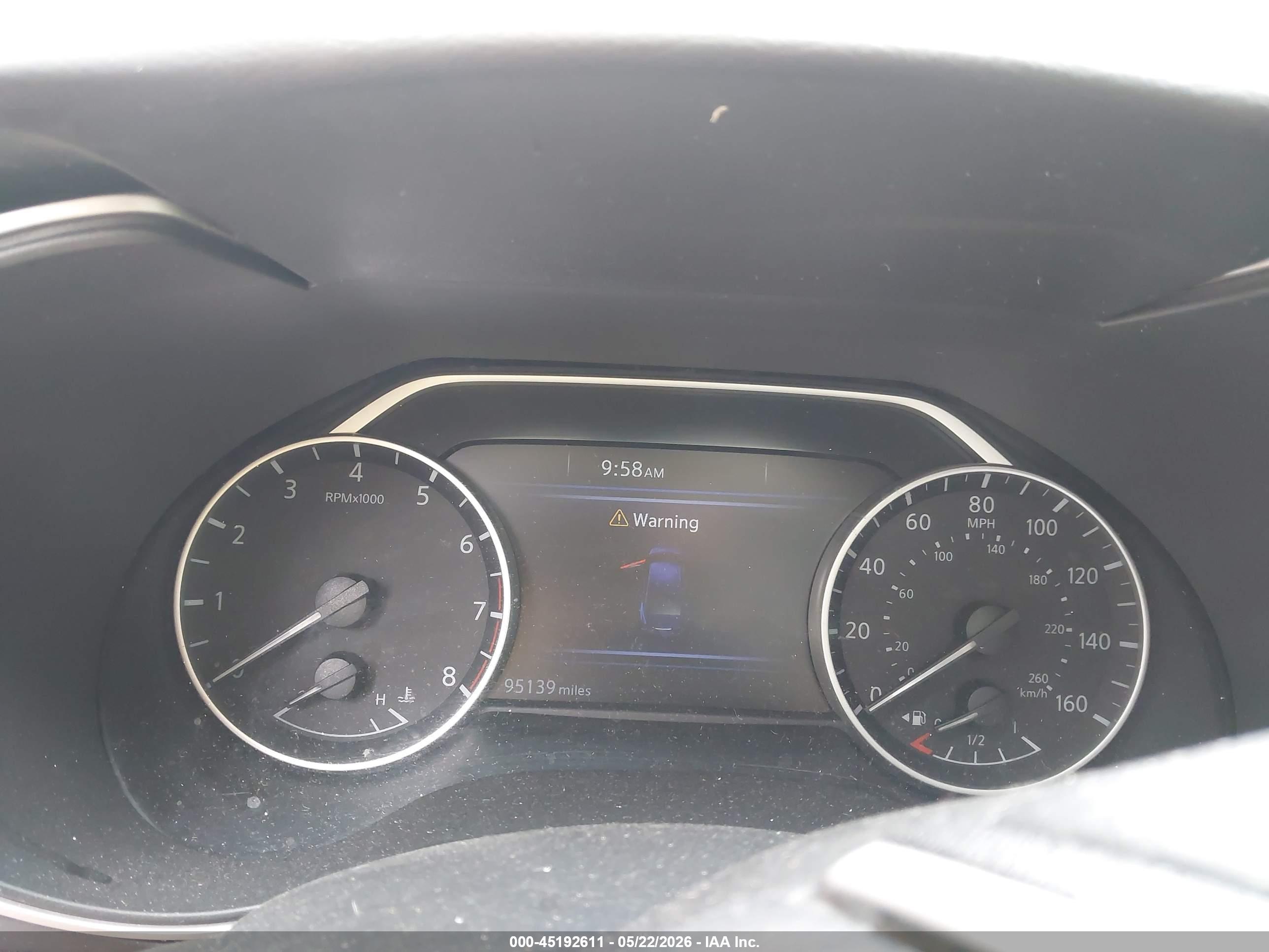 NISSAN MAXIMA image 7