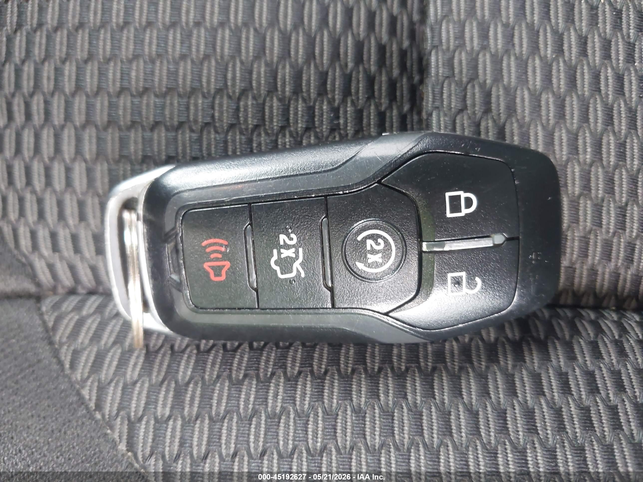 FORD EXPLORER image 11