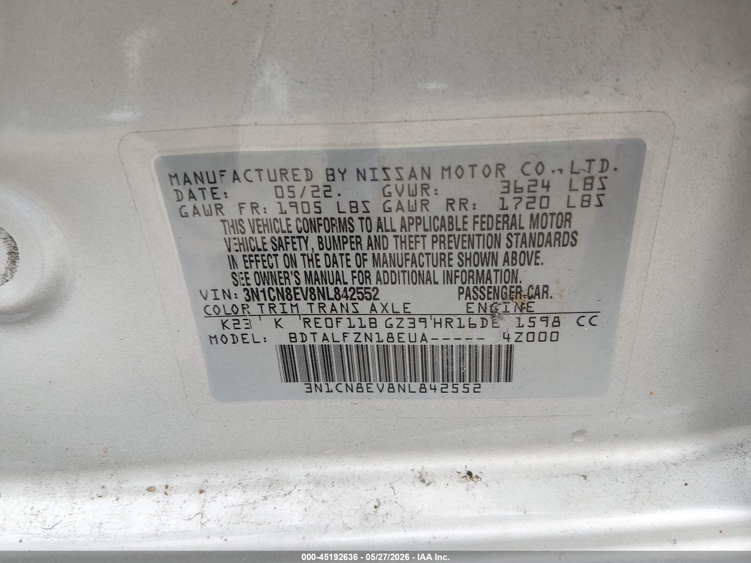 NISSAN VERSA image 9