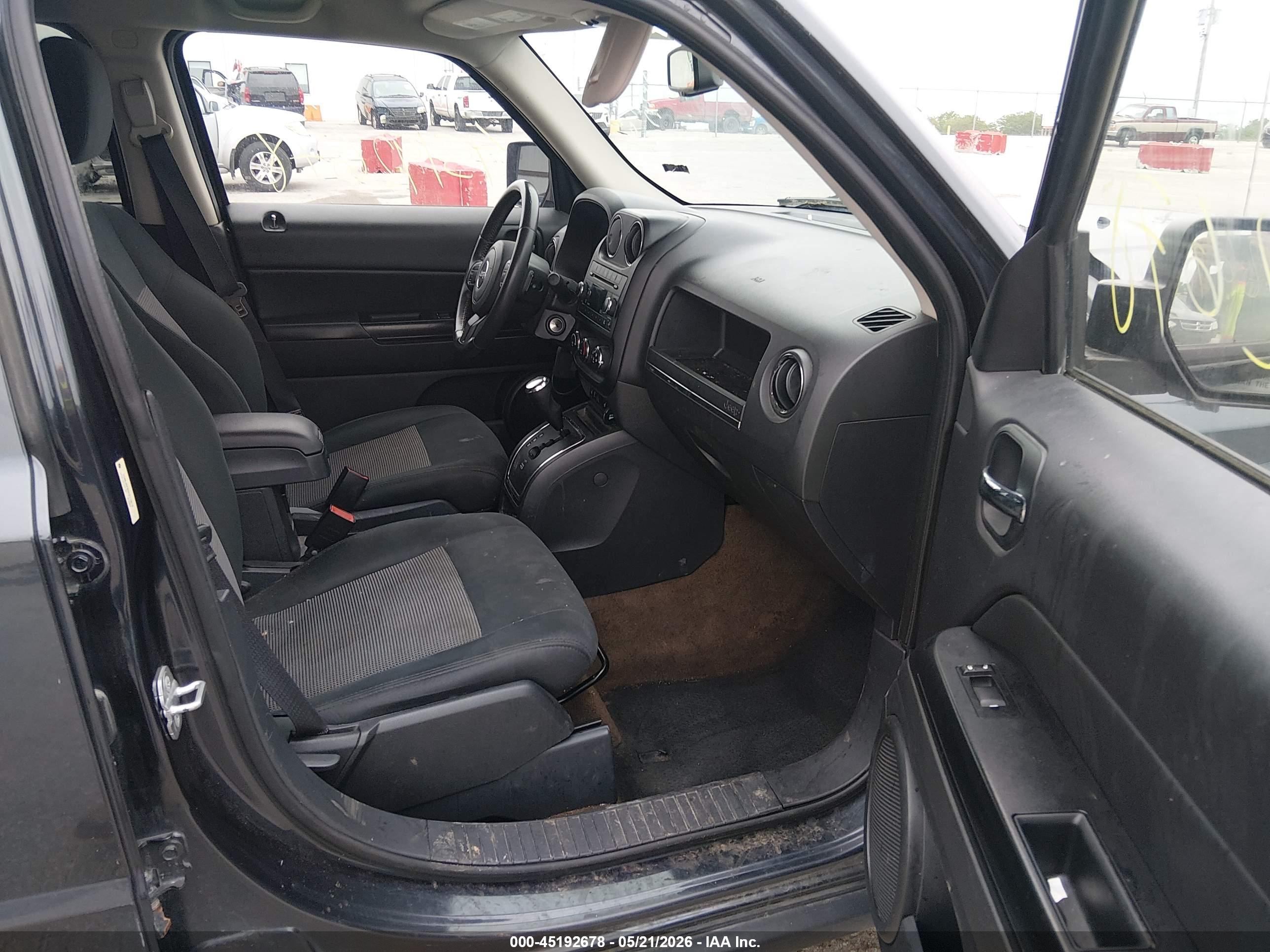 JEEP PATRIOT image 5