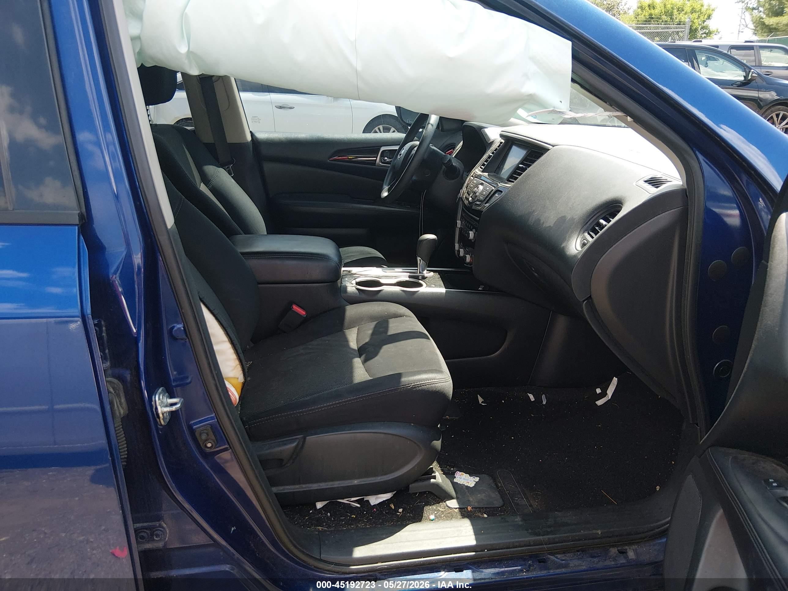 NISSAN PATHFINDER image 5