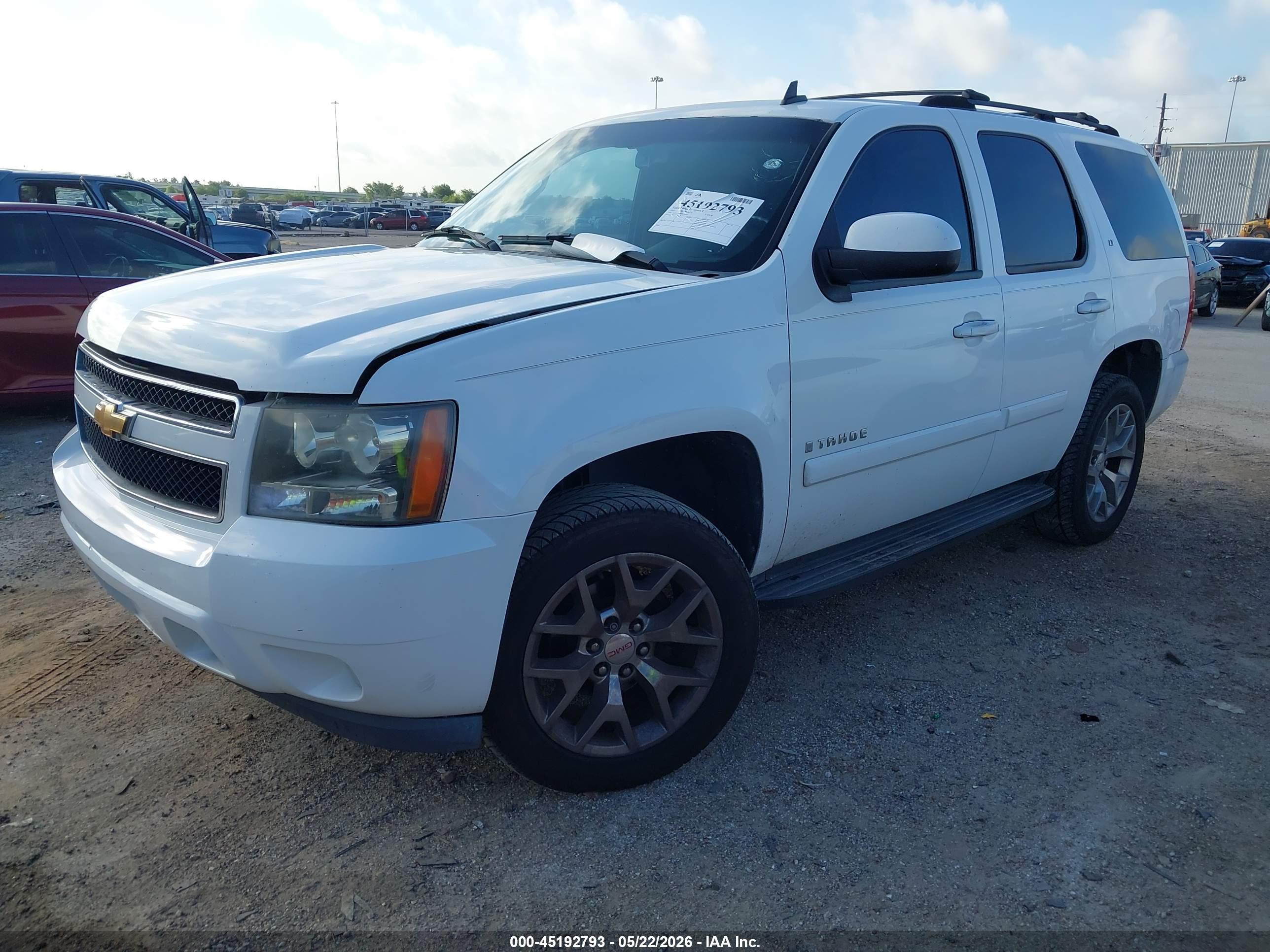 CHEVROLET TAHOE image 2