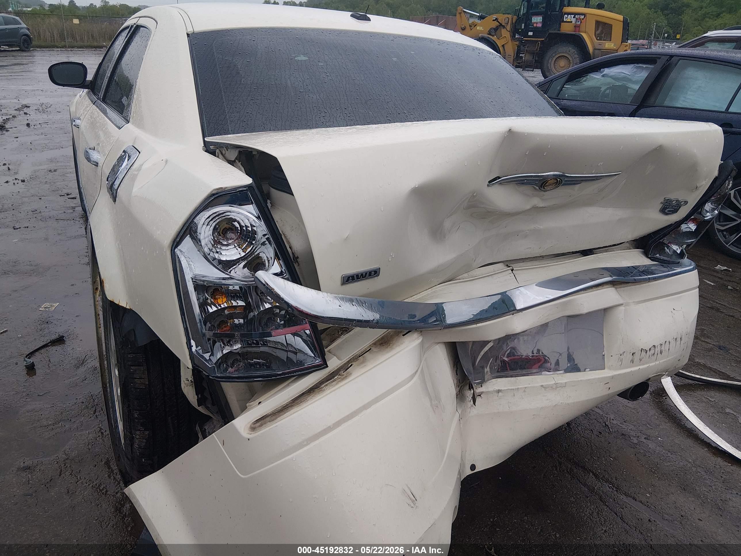 CHRYSLER 300C image 6