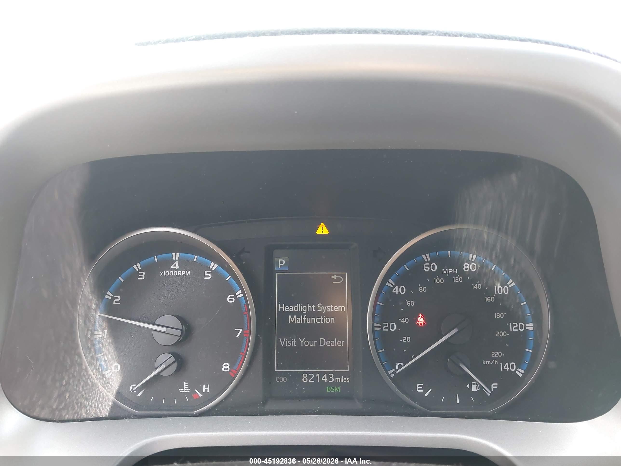 TOYOTA RAV4 image 7