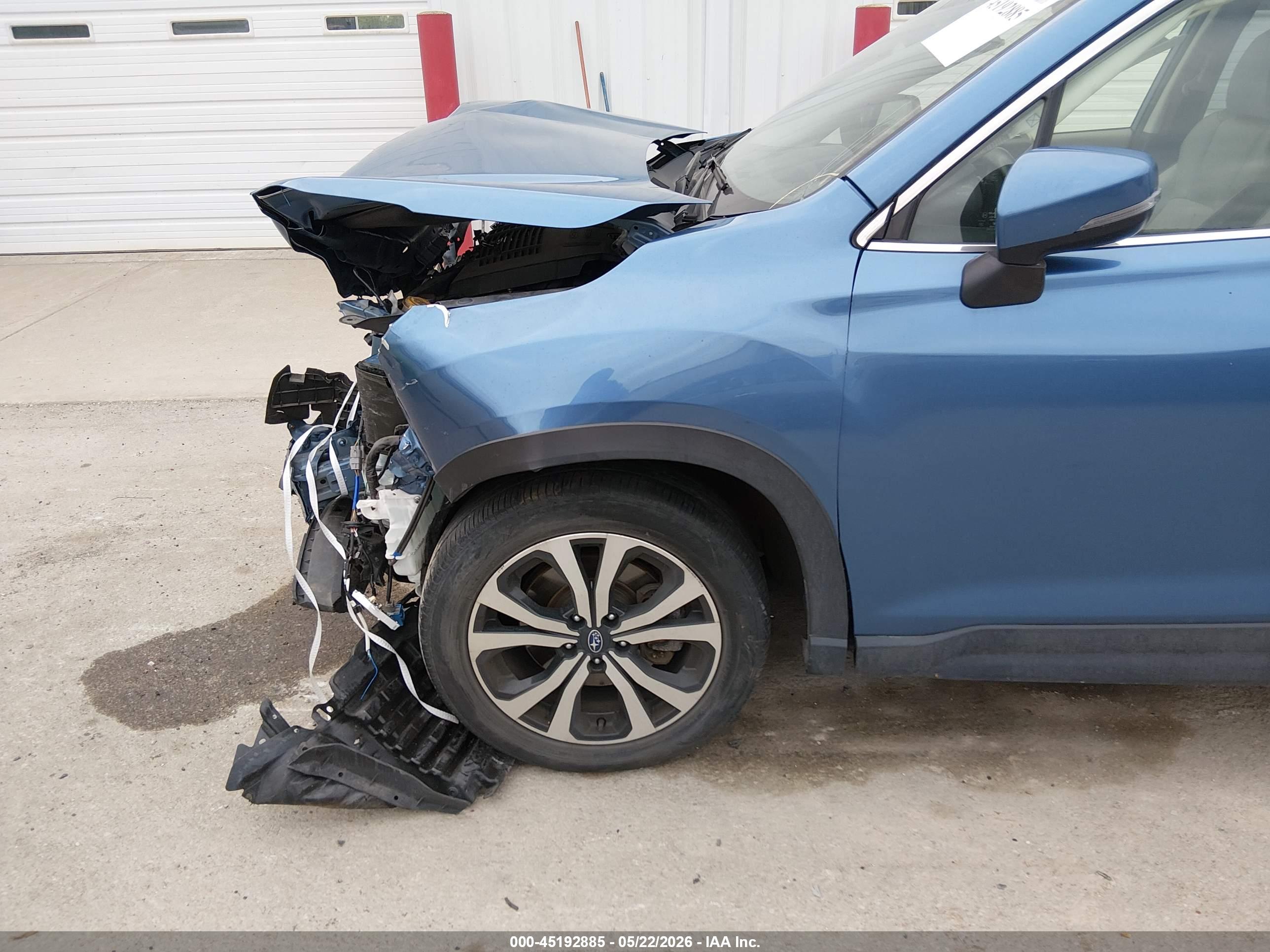 SUBARU FORESTER image 6