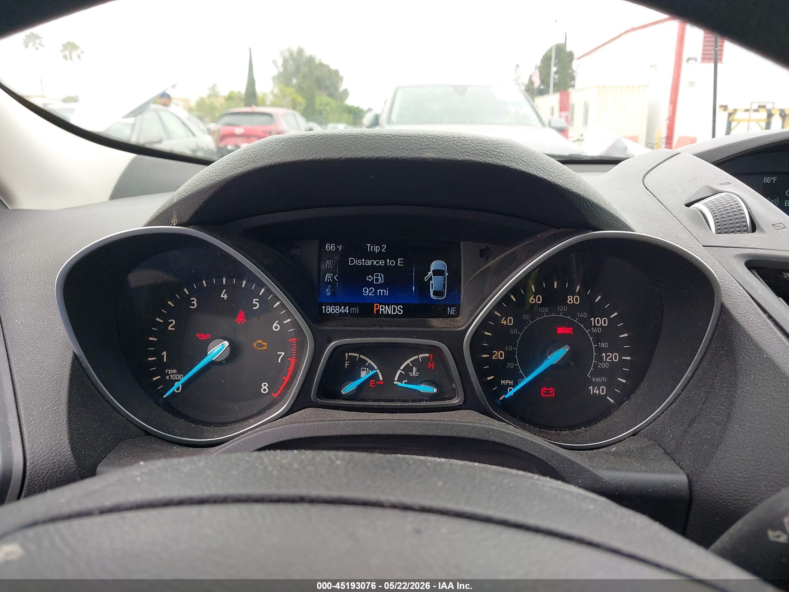 FORD ESCAPE image 7