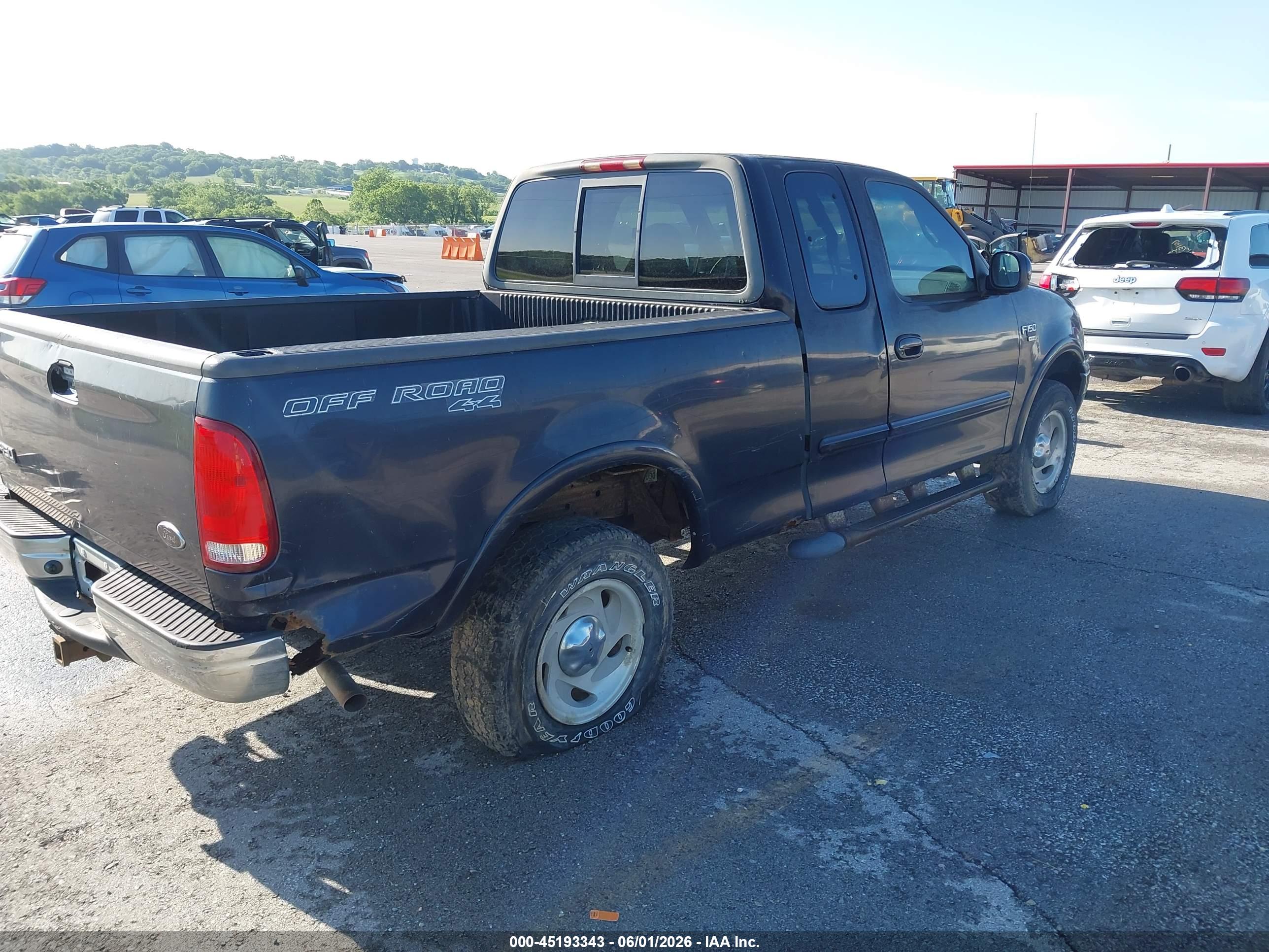 FORD F-150 image 4