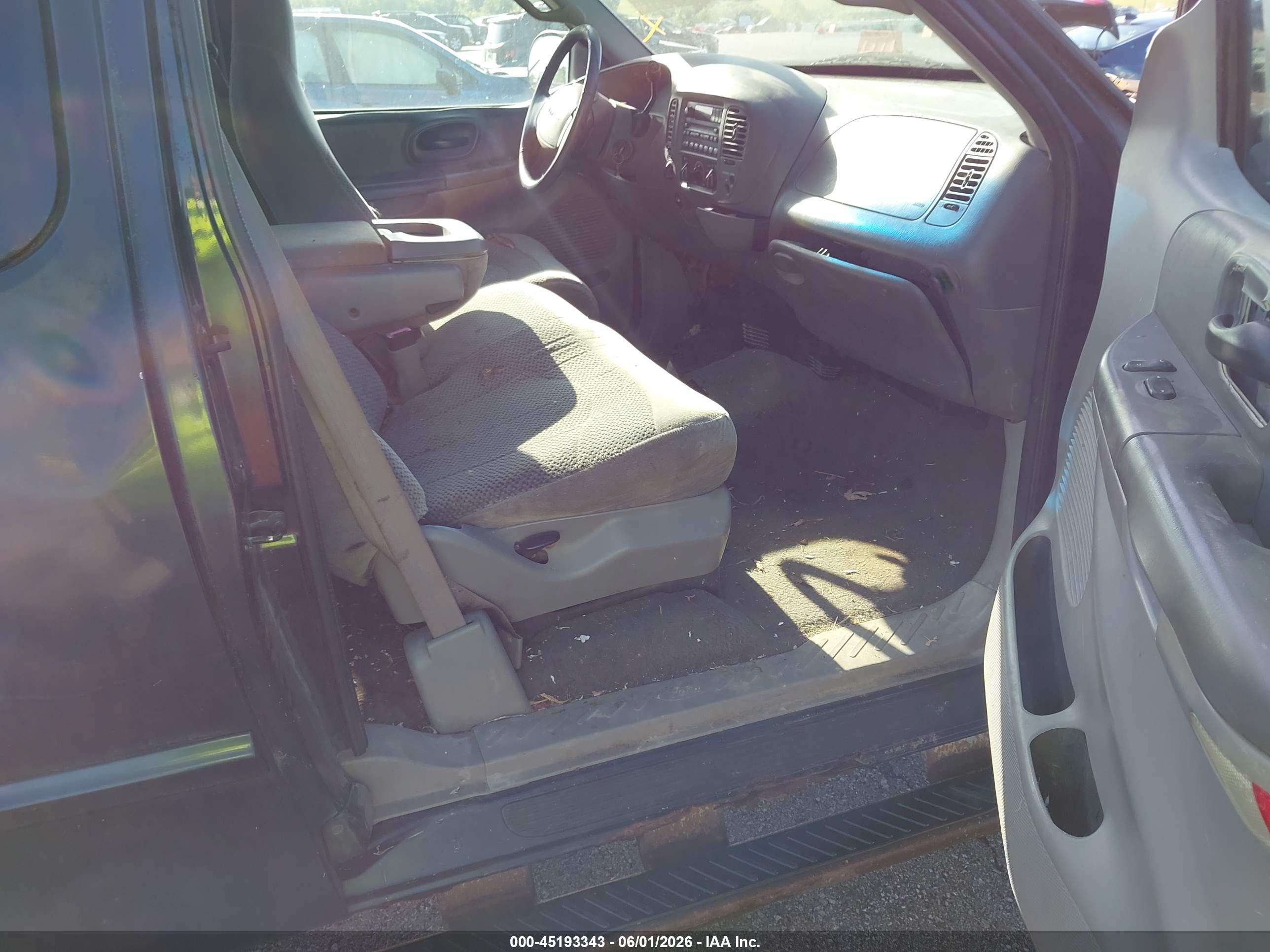 FORD F-150 image 5