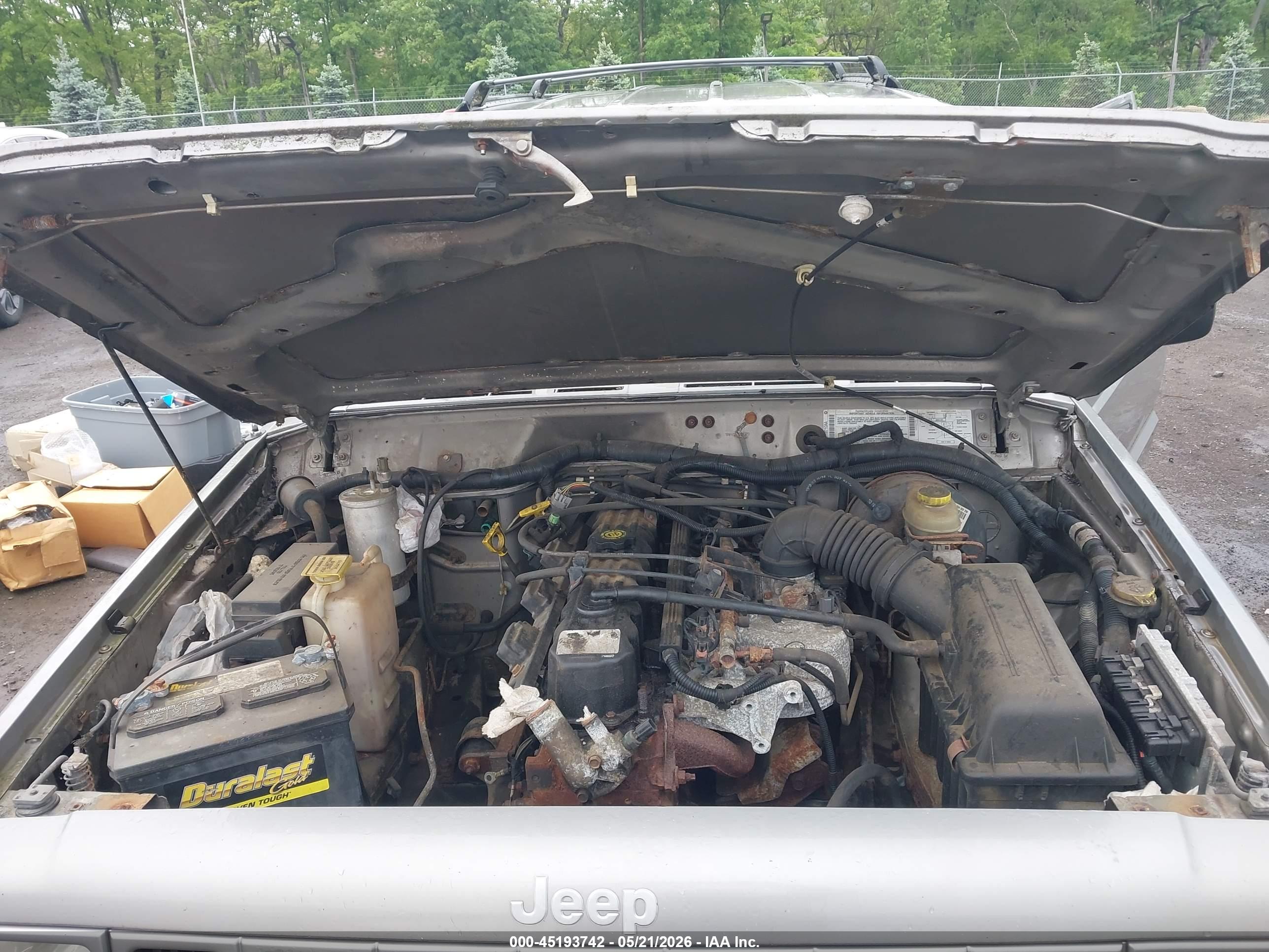 JEEP CHEROKEE image 10
