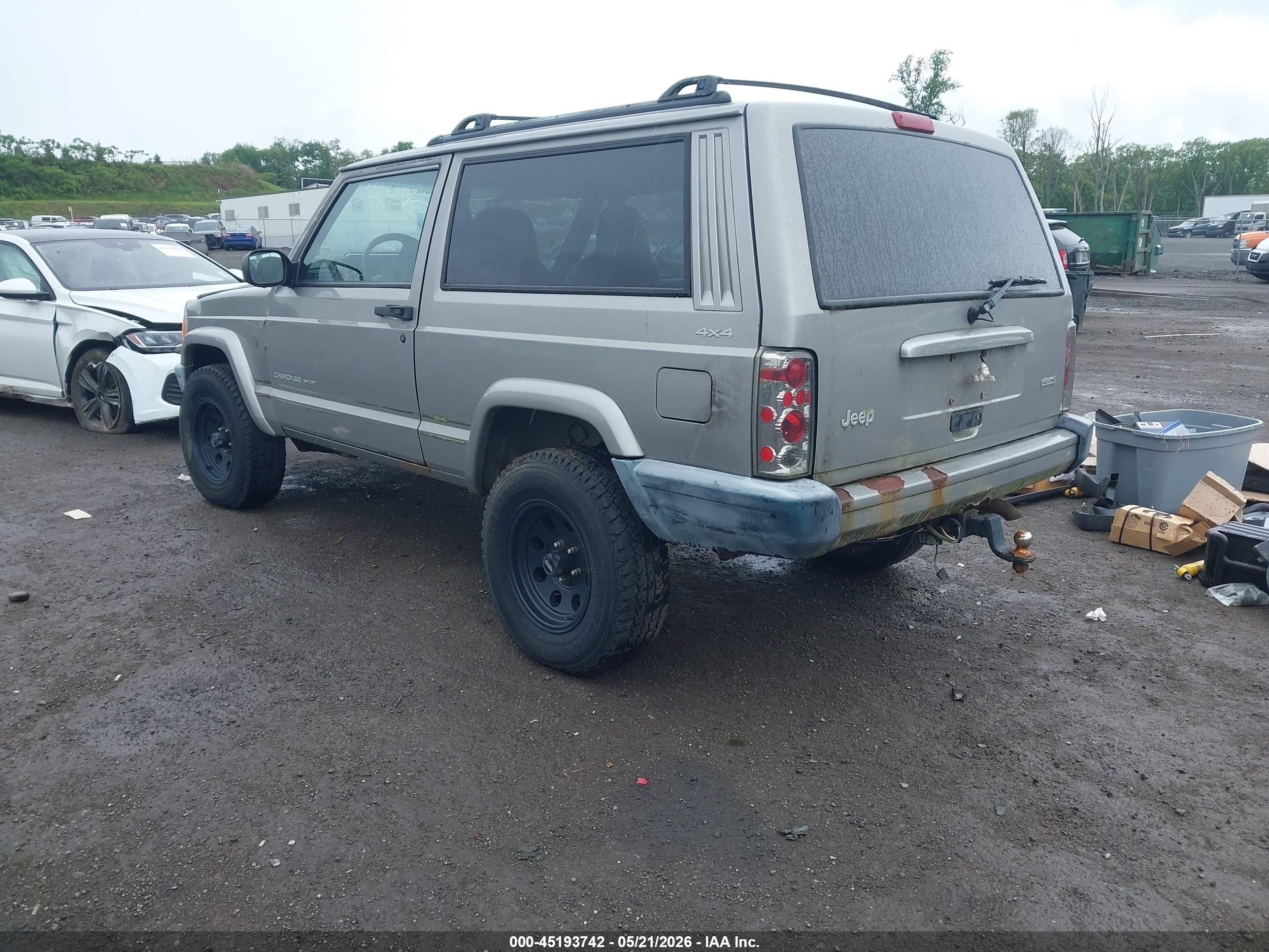 JEEP CHEROKEE image 3