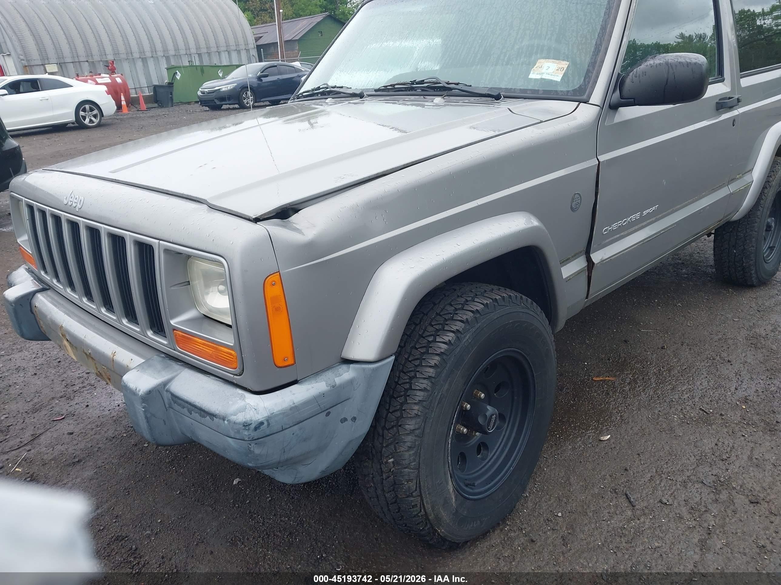 JEEP CHEROKEE image 6