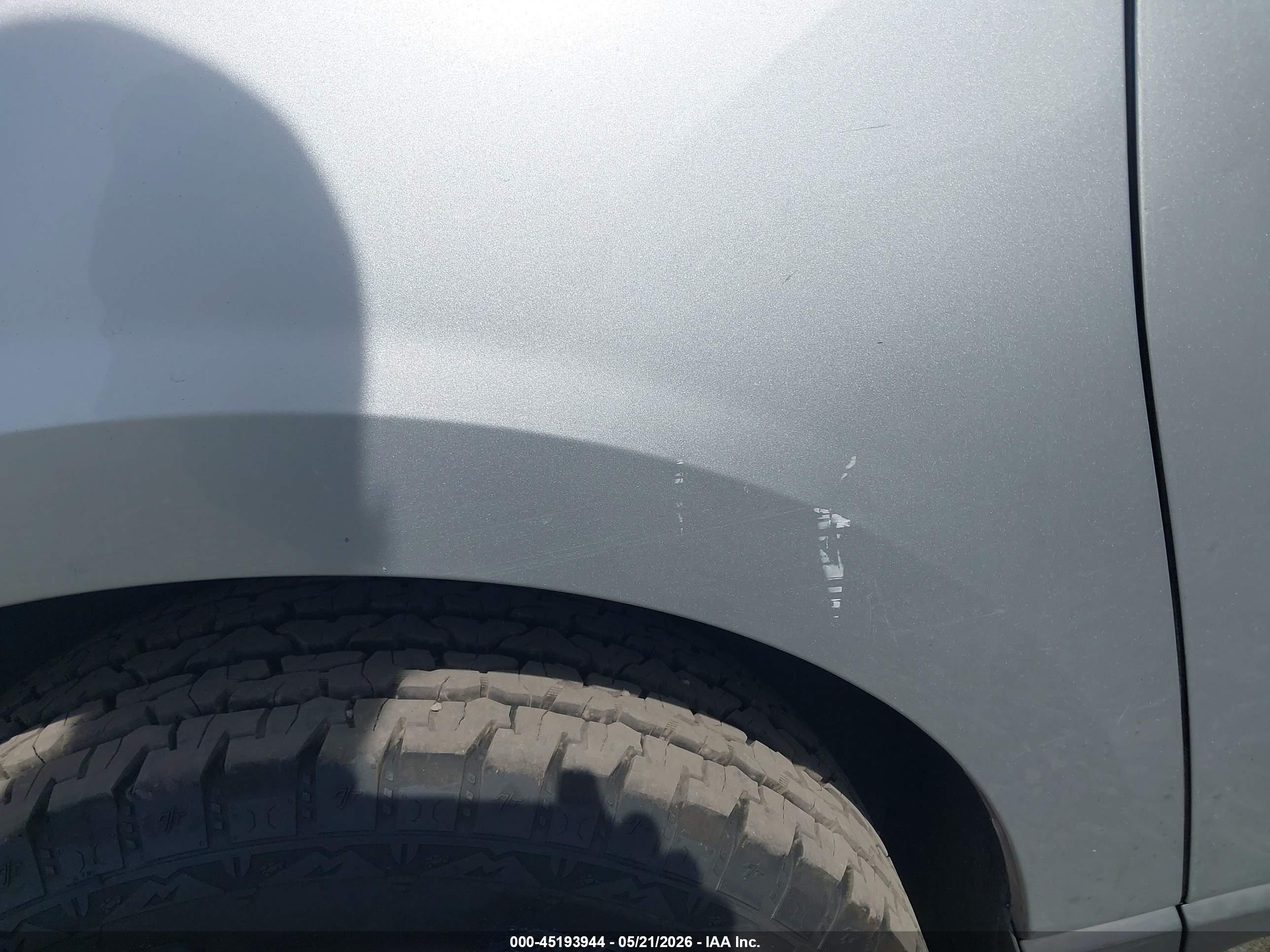 CHEVROLET TRAVERSE image 6