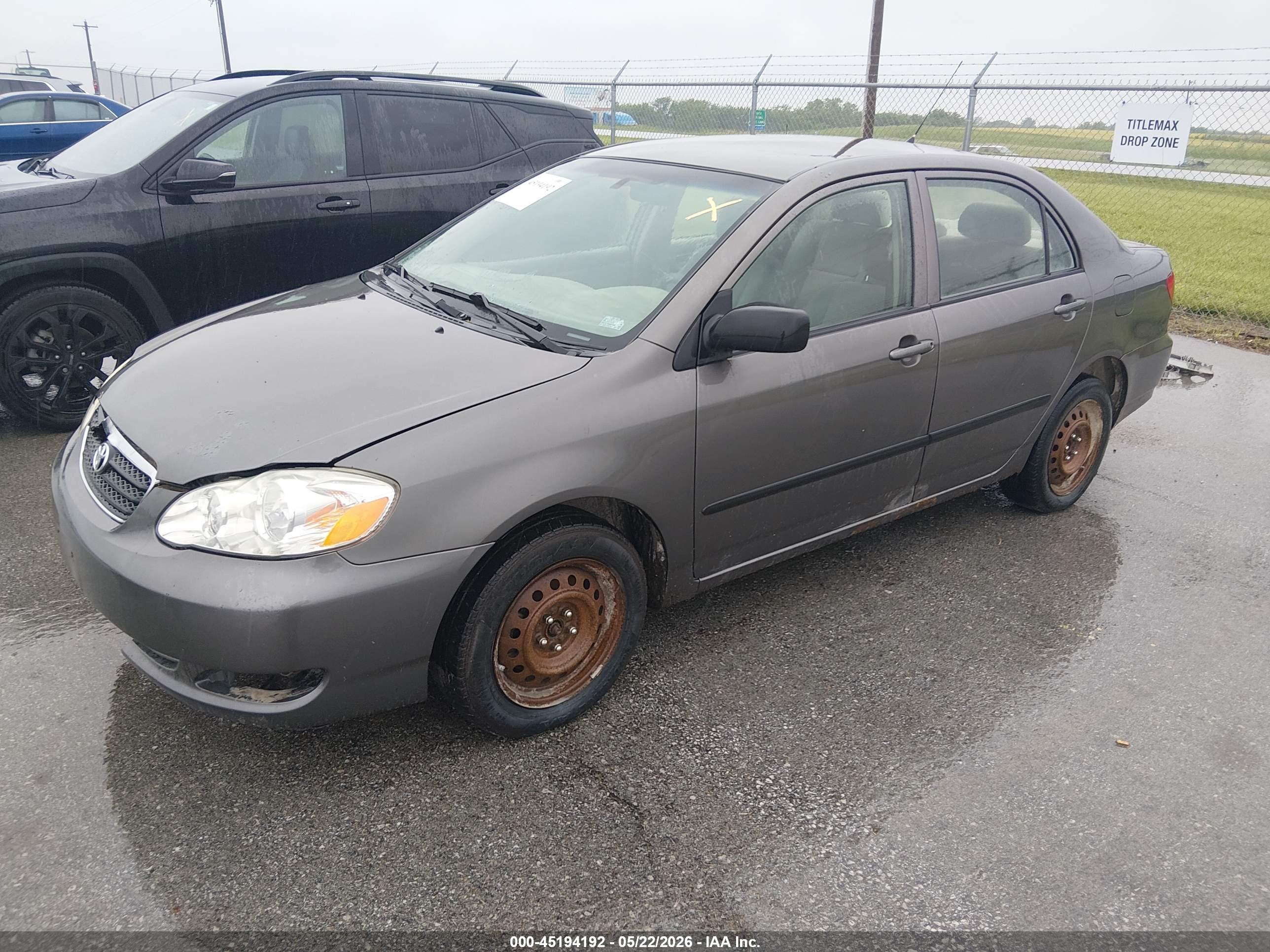 TOYOTA COROLLA image 2