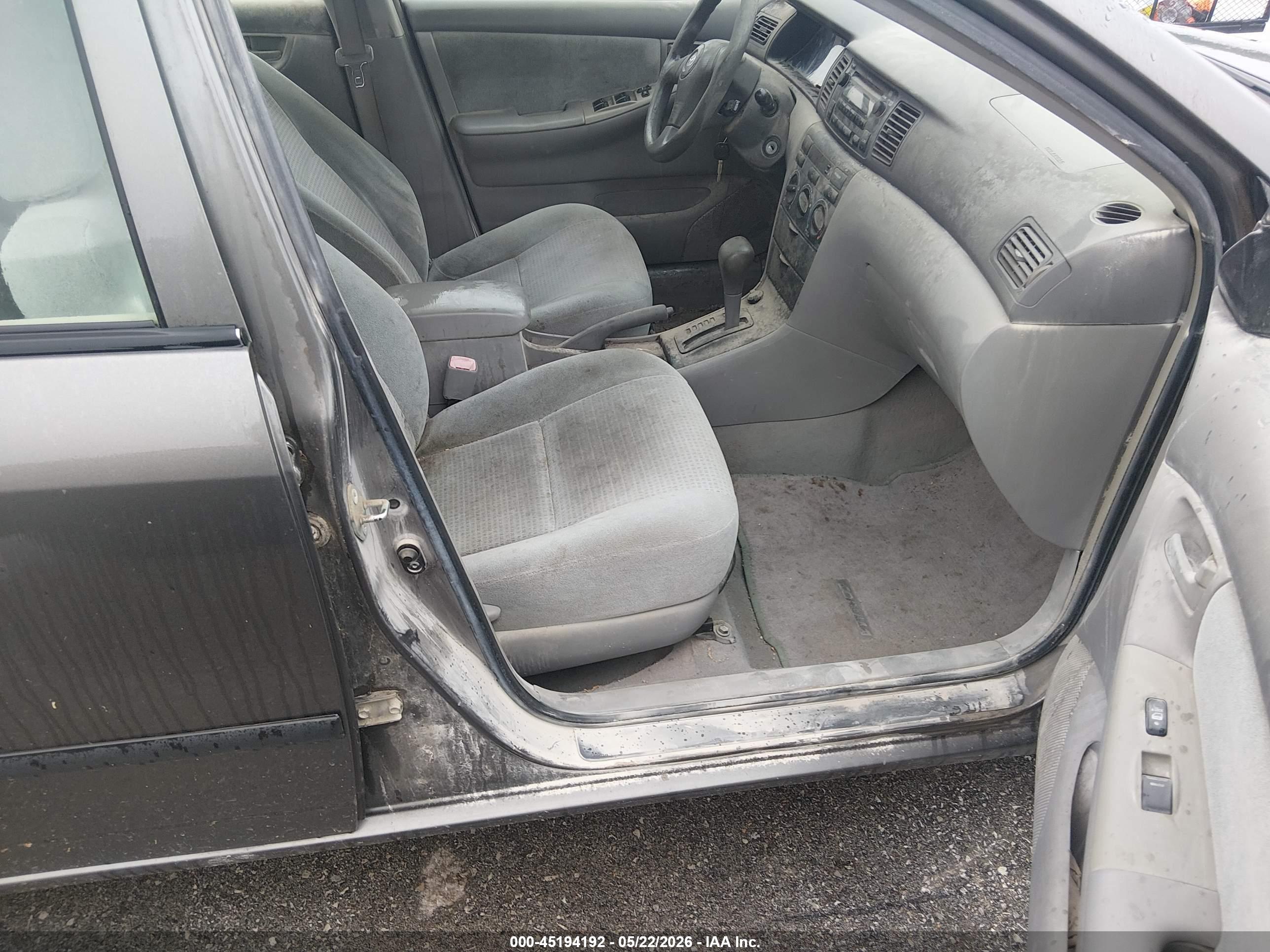 TOYOTA COROLLA image 5