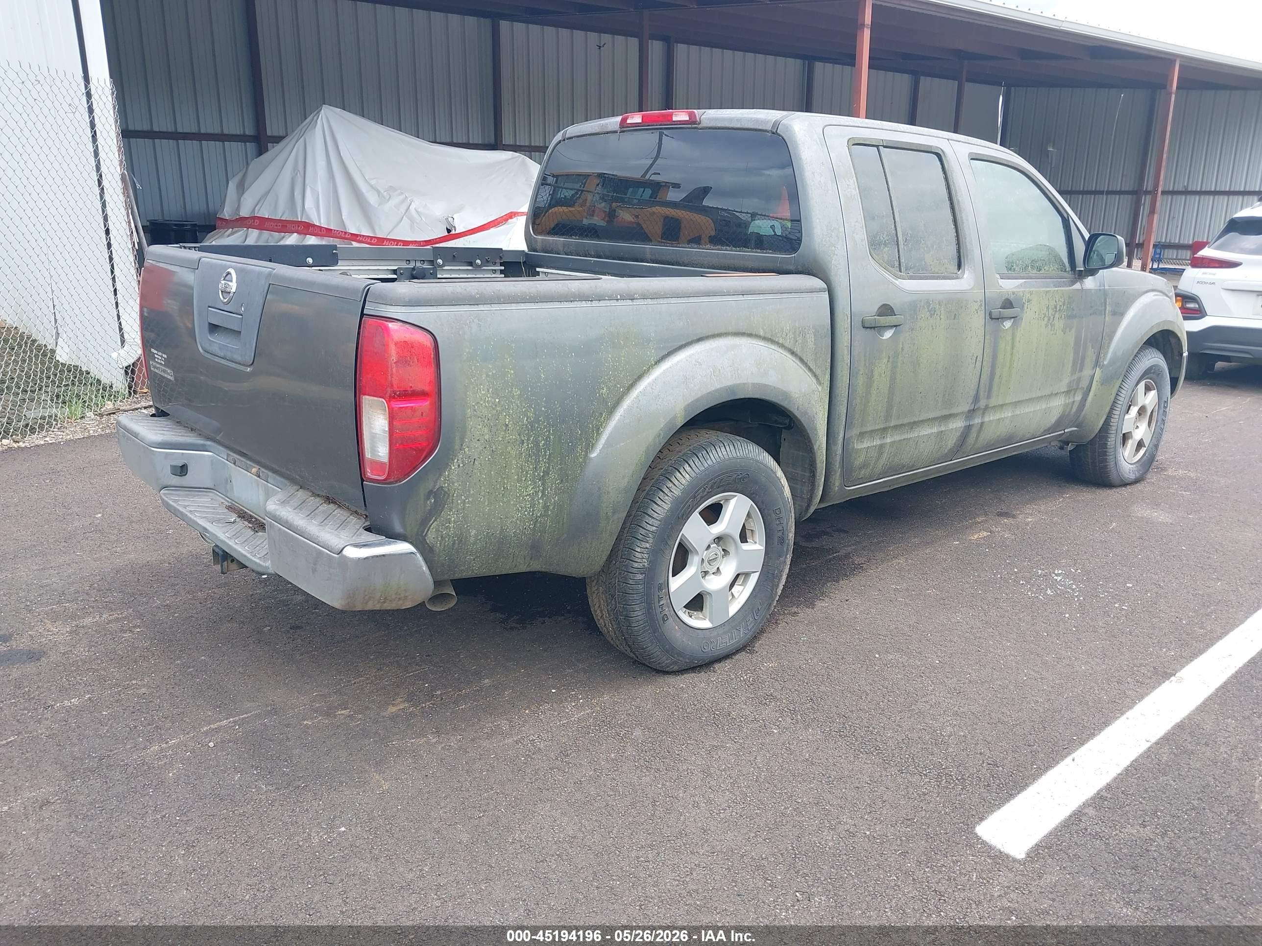 NISSAN FRONTIER image 4