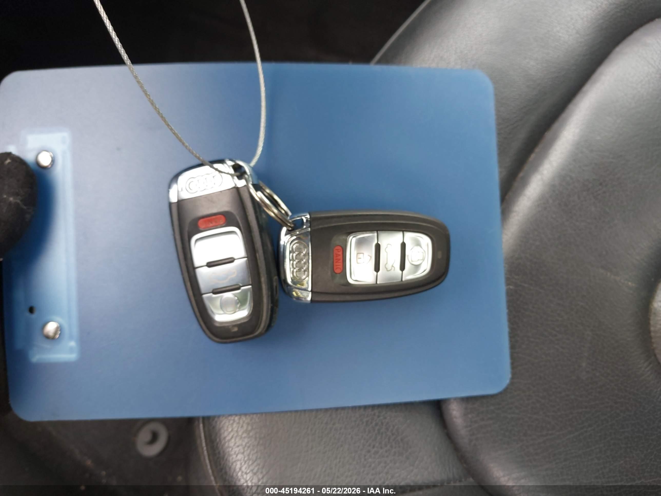 AUDI A4 image 11
