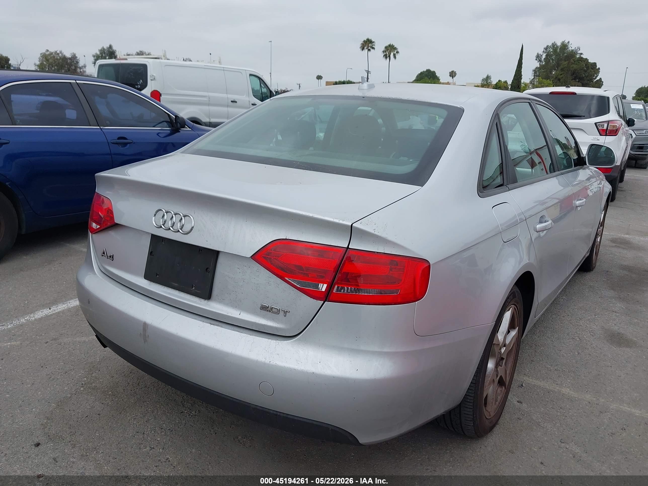 AUDI A4 image 4